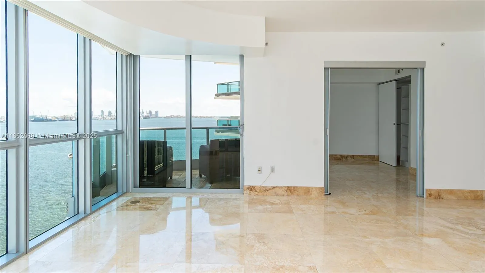 1331 Brickell Bay Dr, #1402