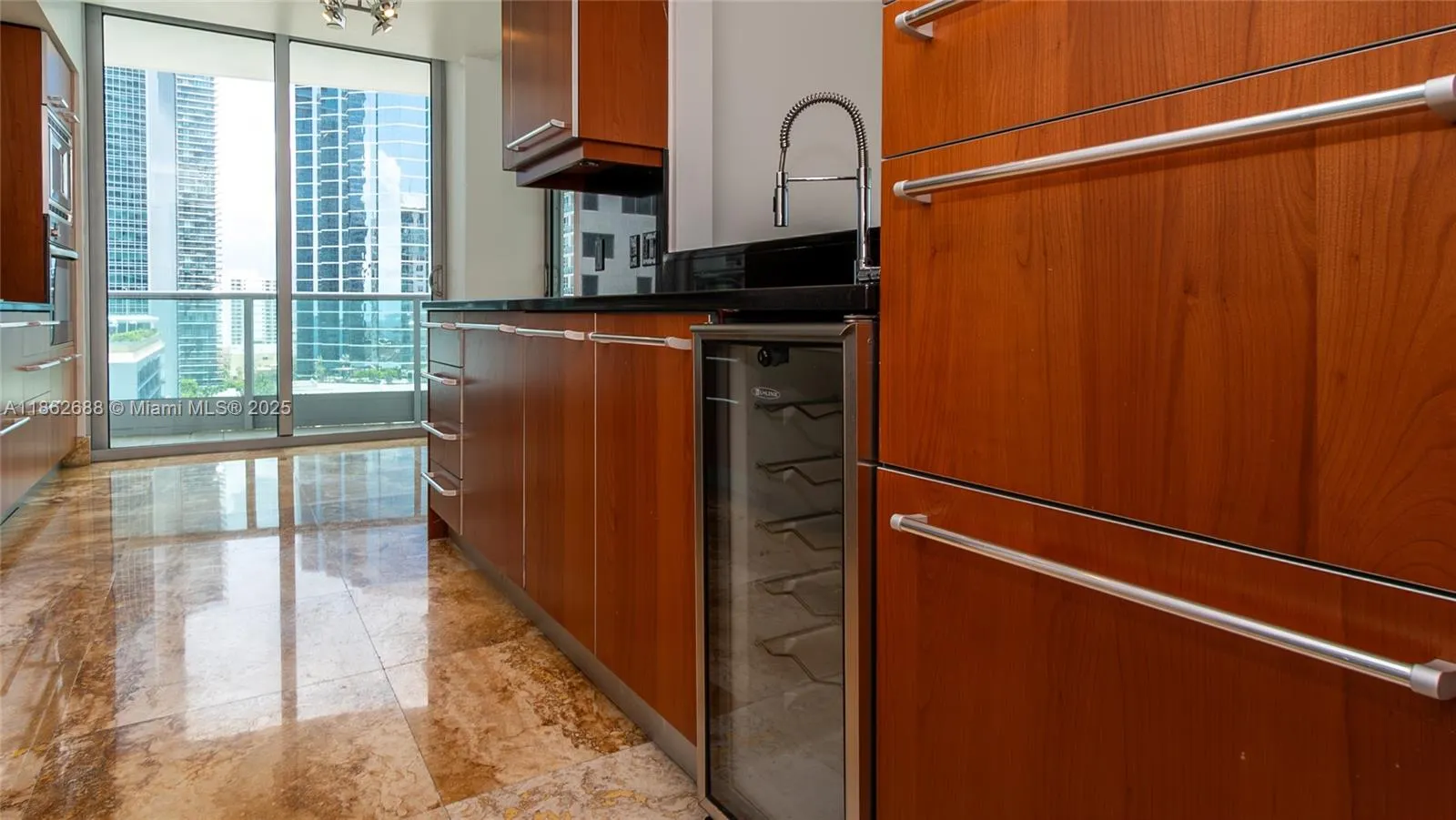1331 Brickell Bay Dr, #1402