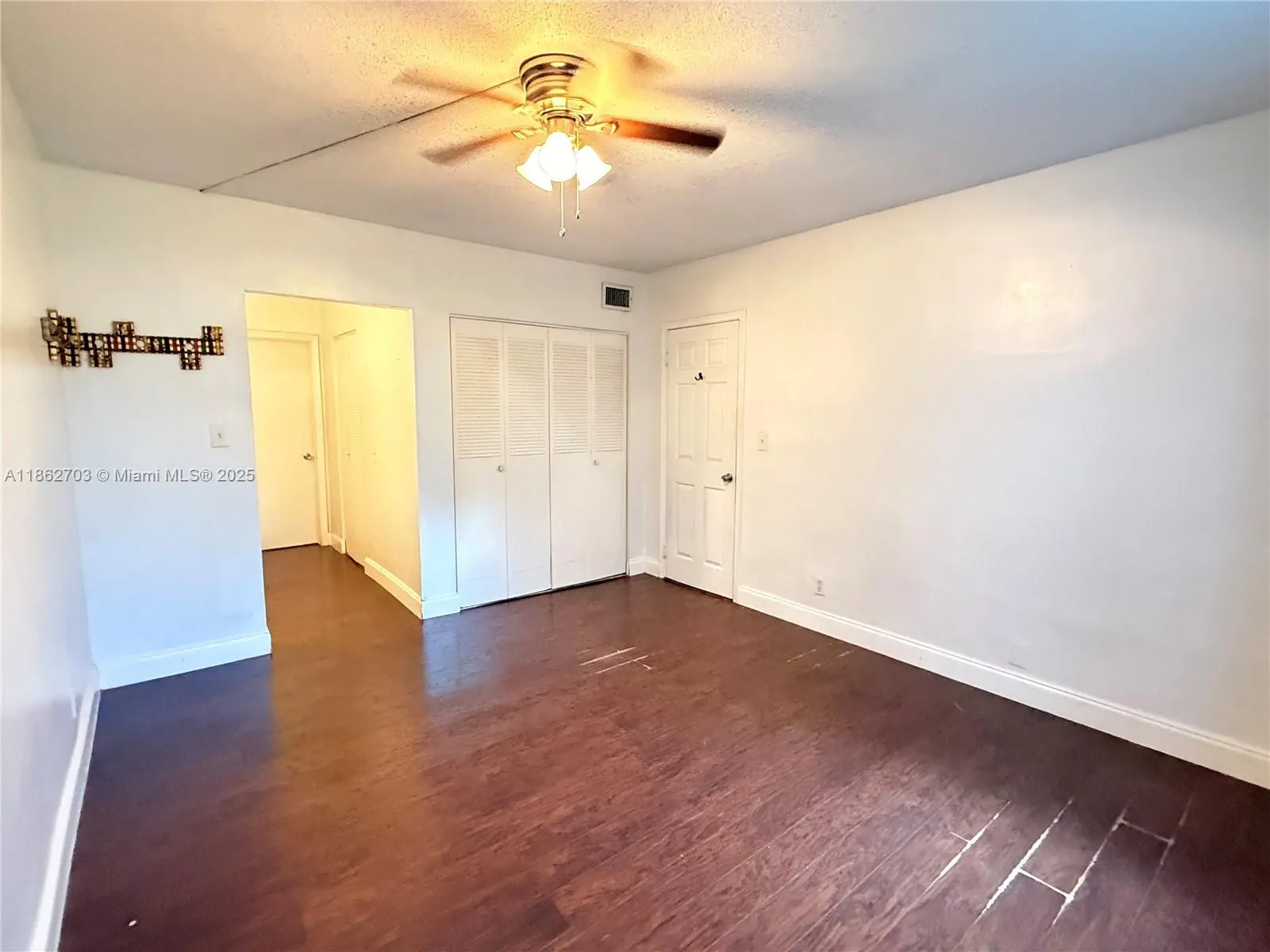 5495 NW 10th Ct, #104