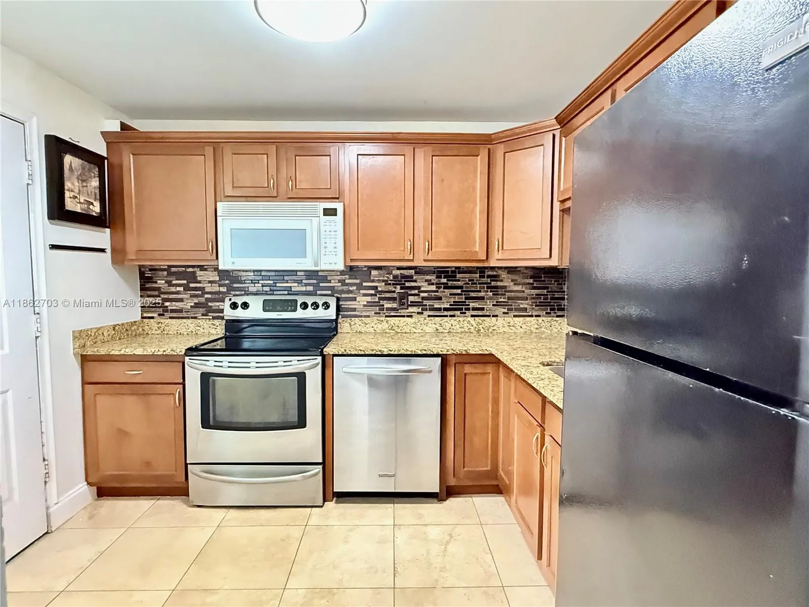 5495 NW 10th Ct, #104