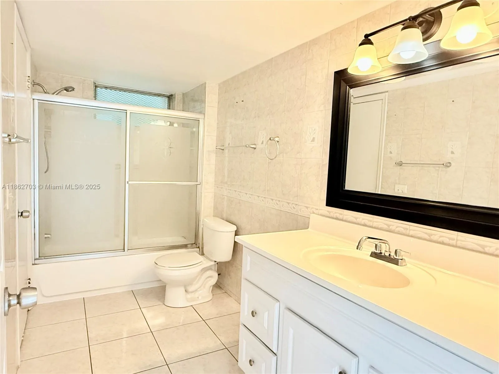 5495 NW 10th Ct, #104