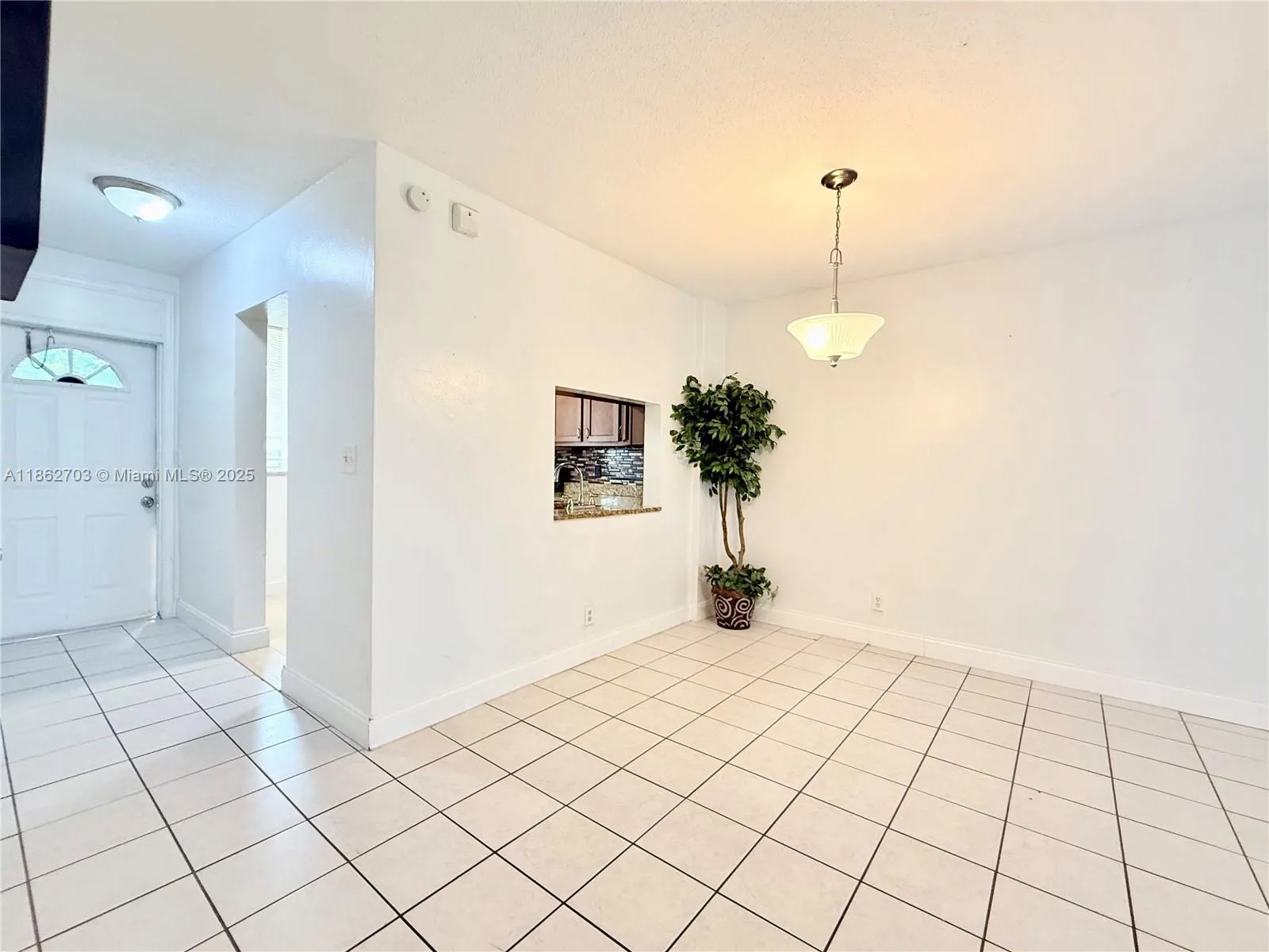 5495 NW 10th Ct, #104