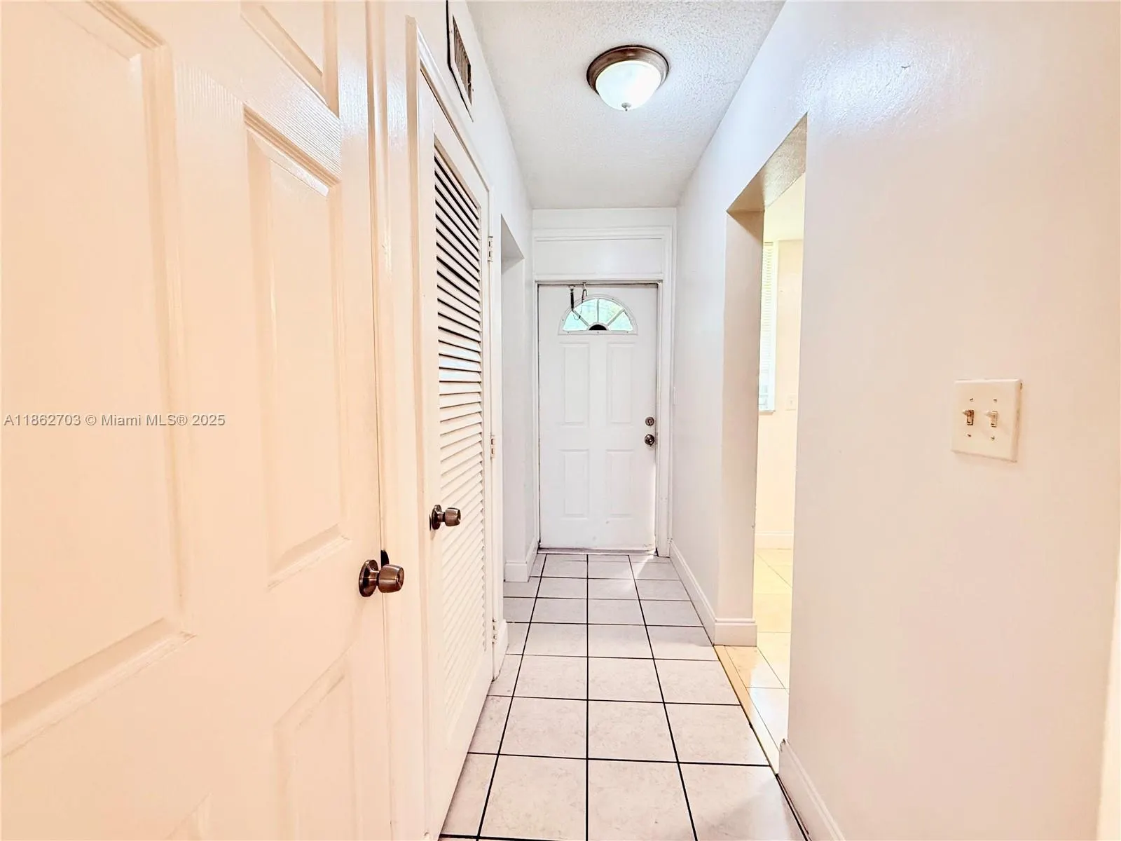 5495 NW 10th Ct, #104