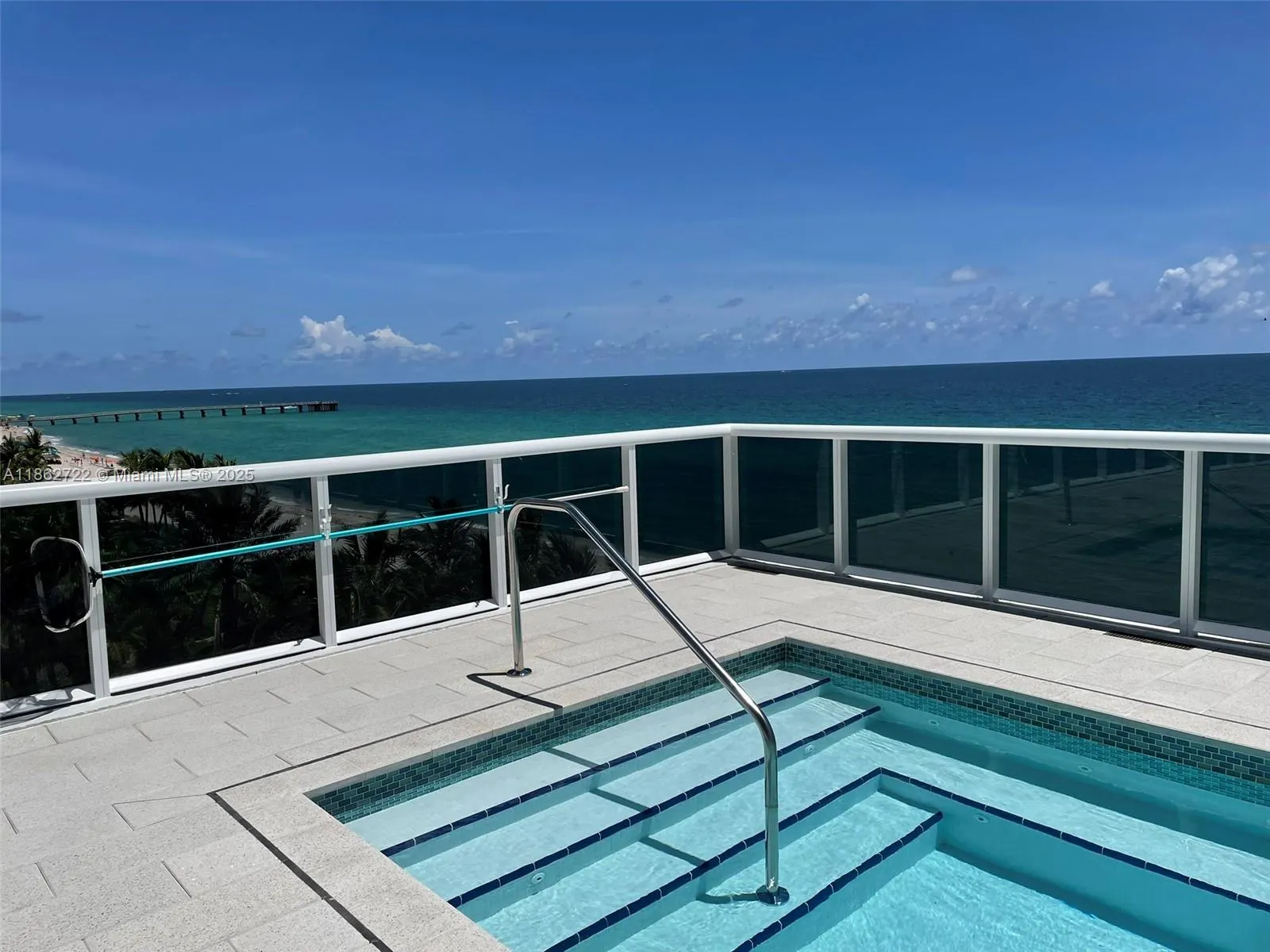 16001 Collins Ave, #1605