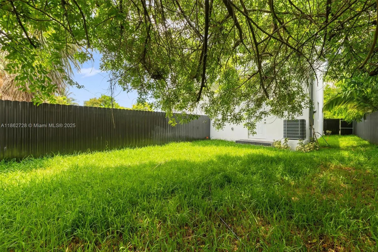 2145 NW 4 Th st