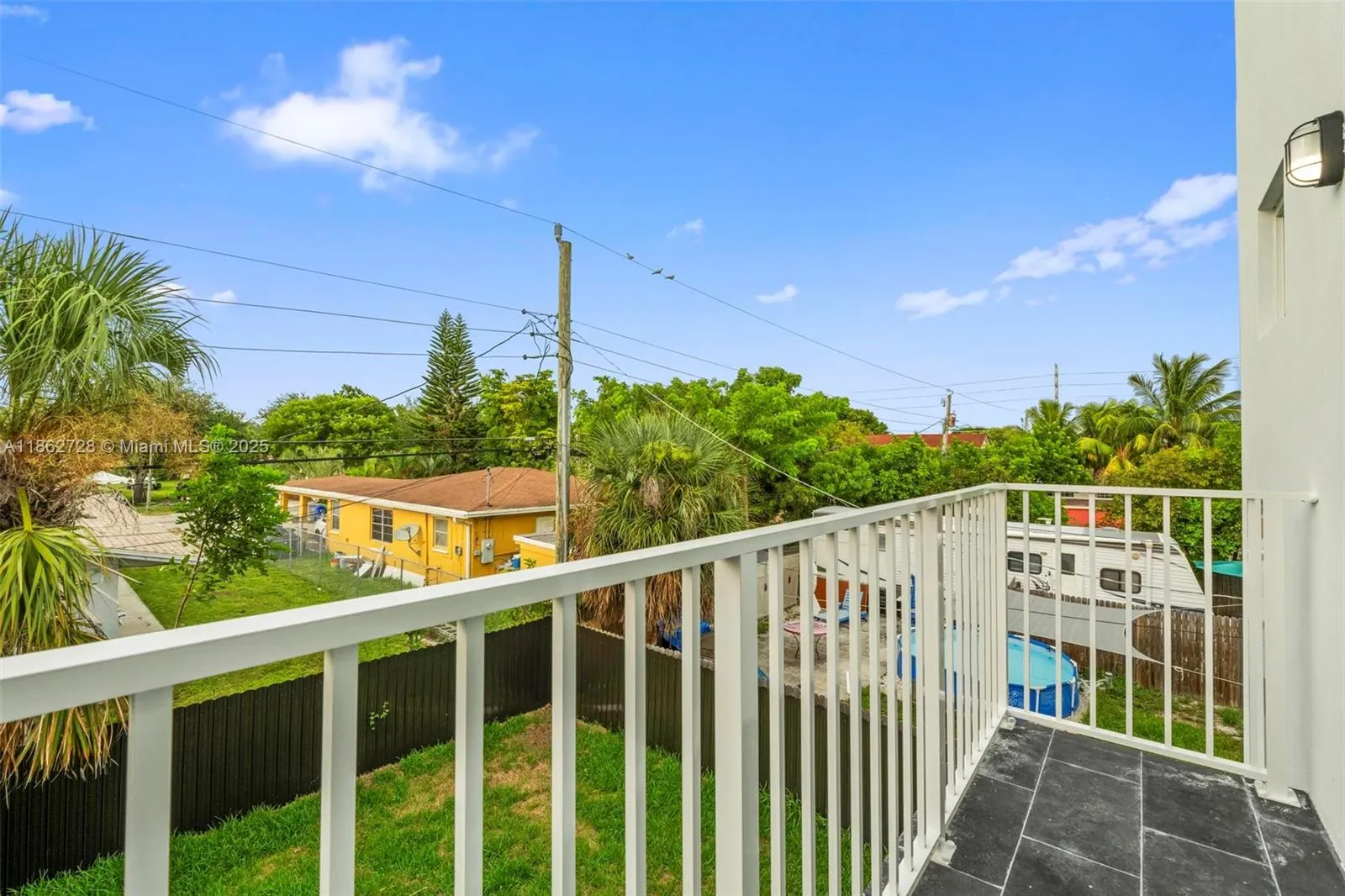 2145 NW 4 Th st