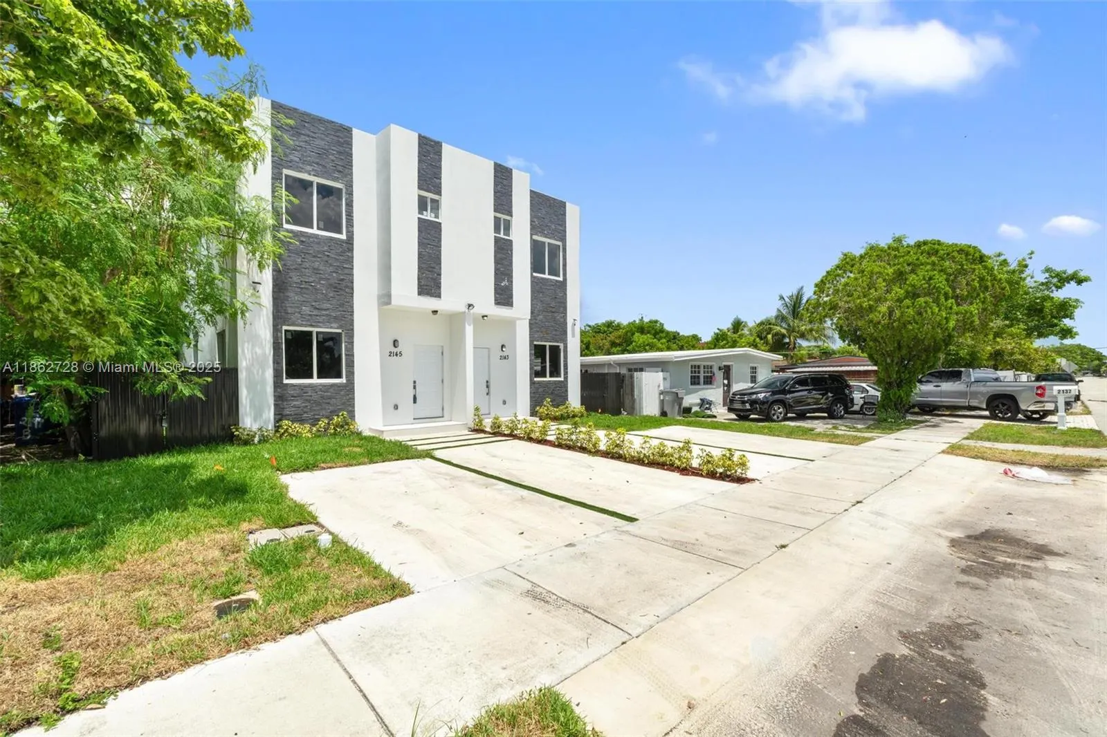 2145 NW 4 Th st