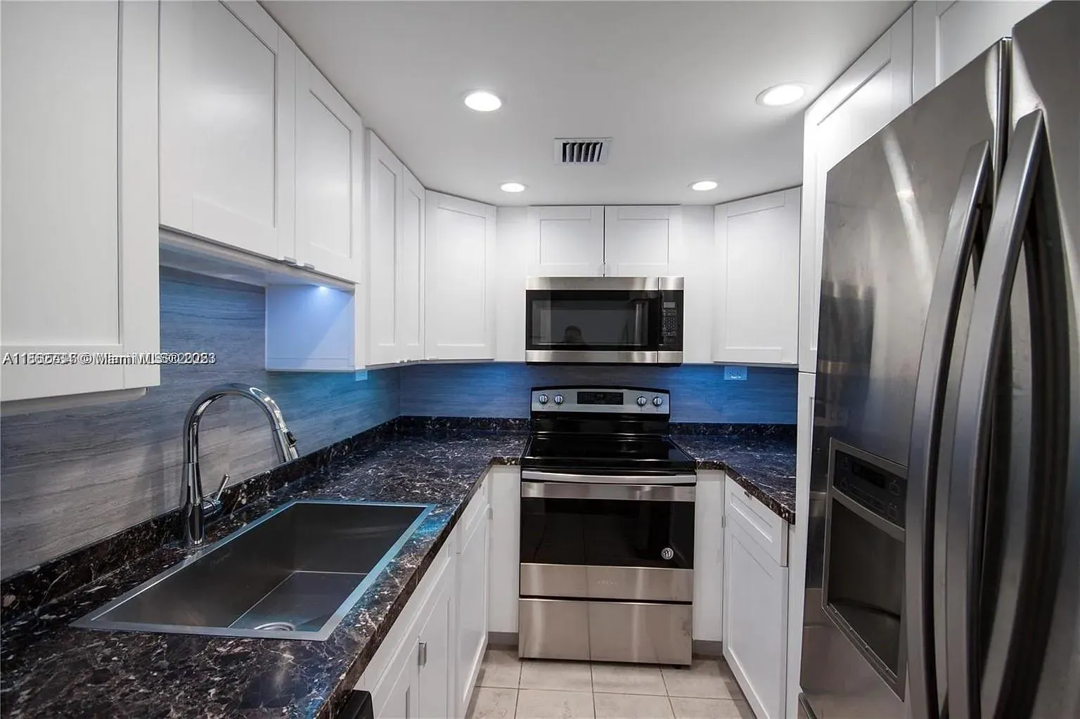 1200 West Ave, #317