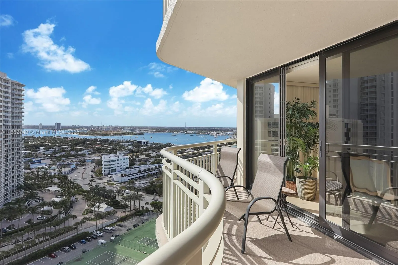 3000 N Ocean Dr, #24H
