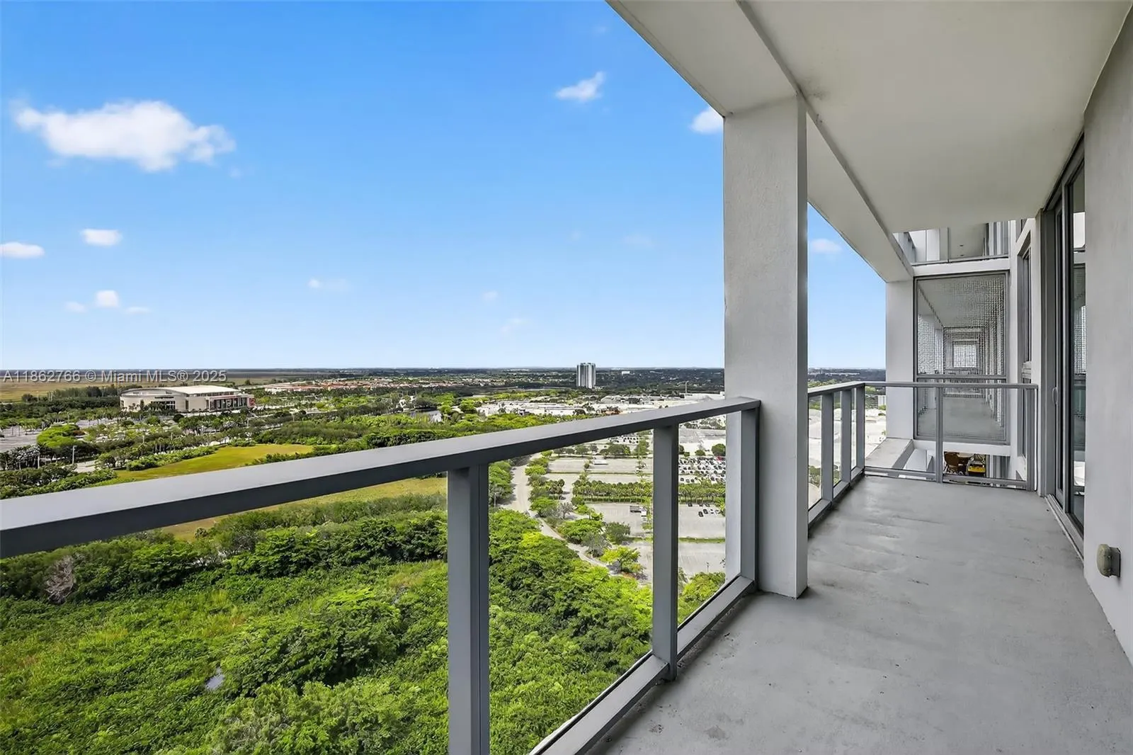 2000 Metropica Way, #2302