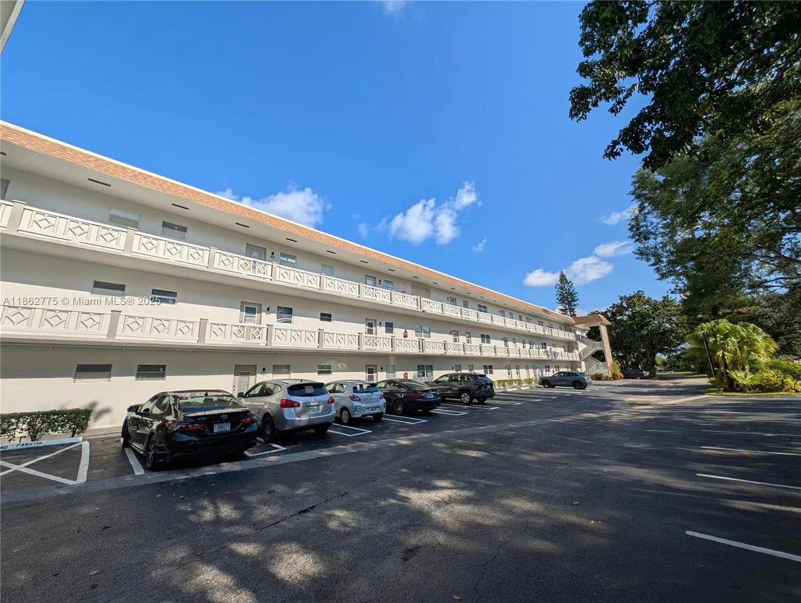 3505 NW 48th Ave, #614
