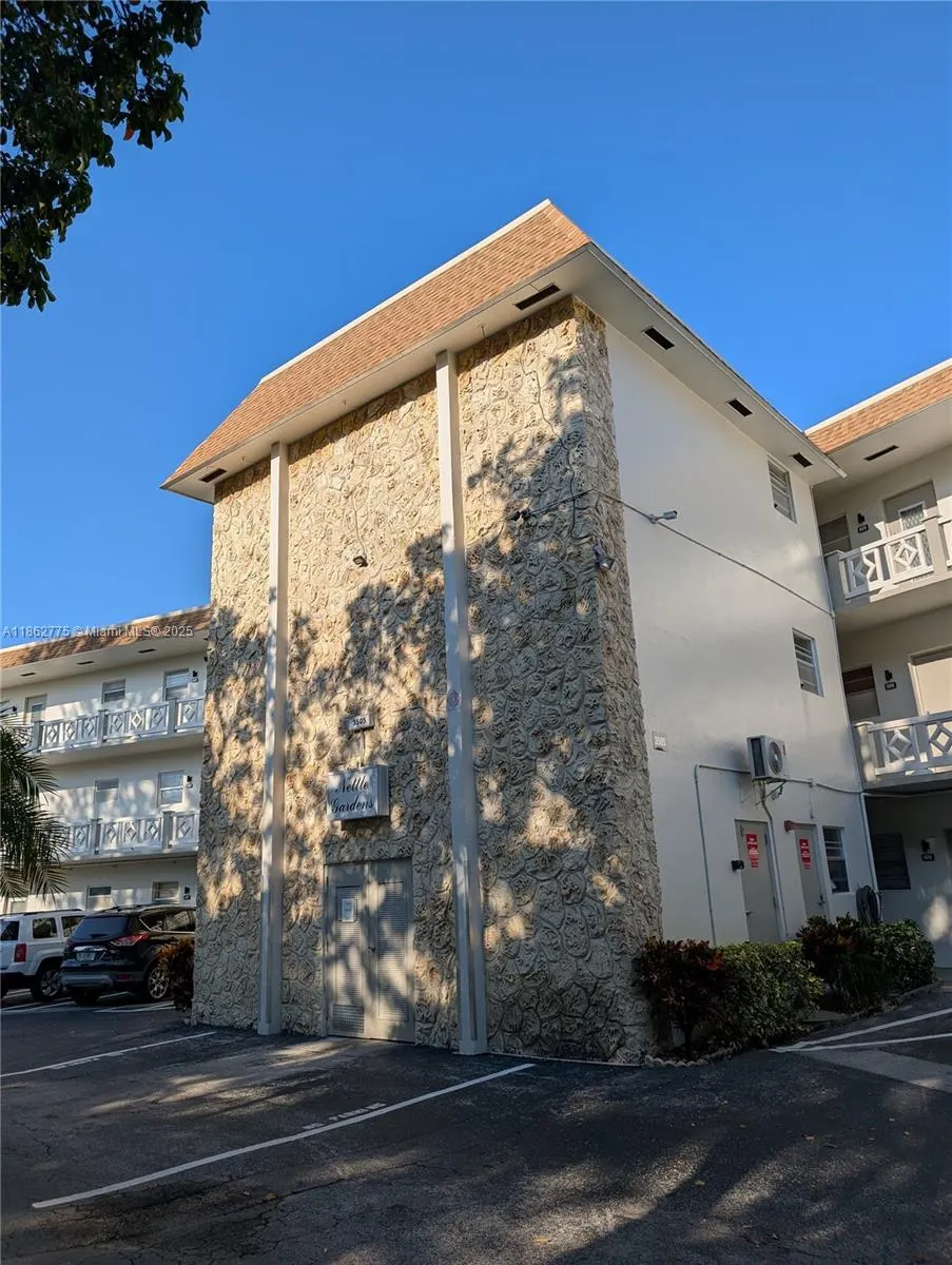 3505 NW 48th Ave, #614