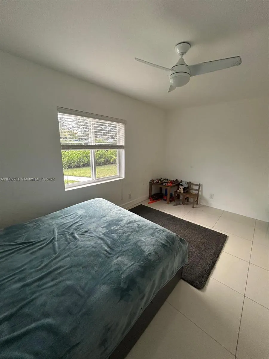 523 S 16th Ave, #0
