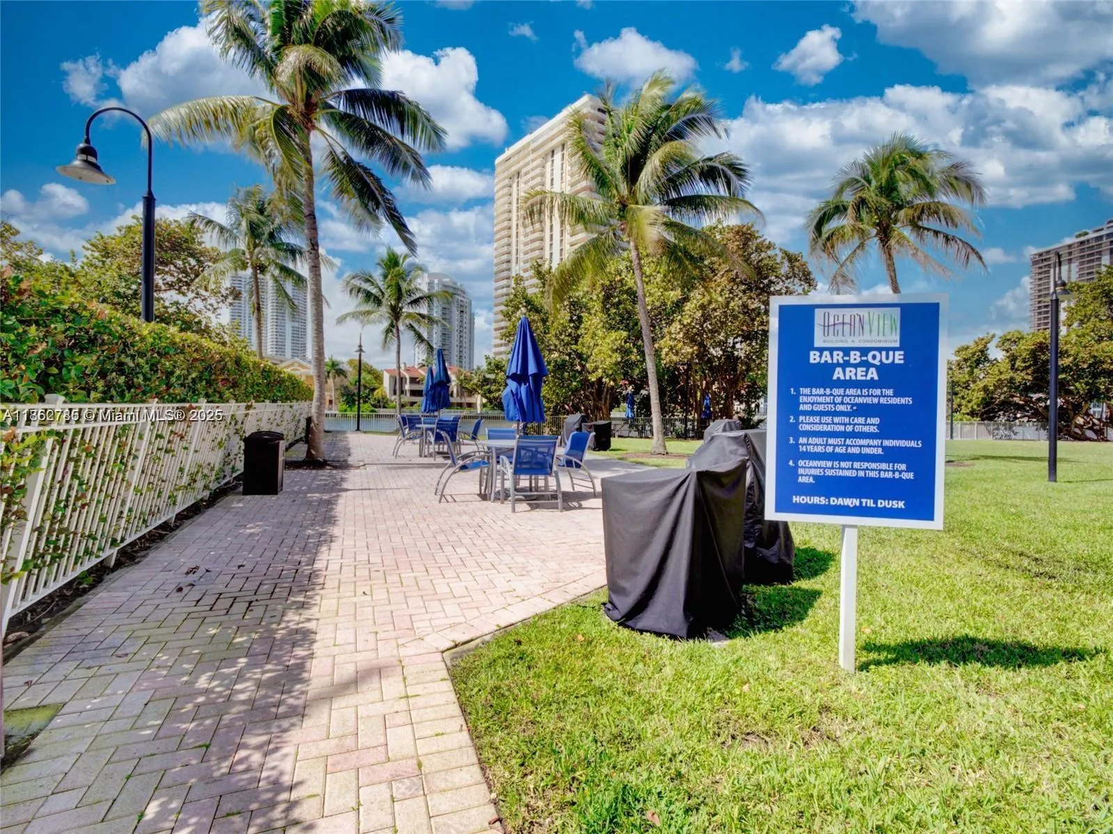 19390 Collins Ave, #PH-24