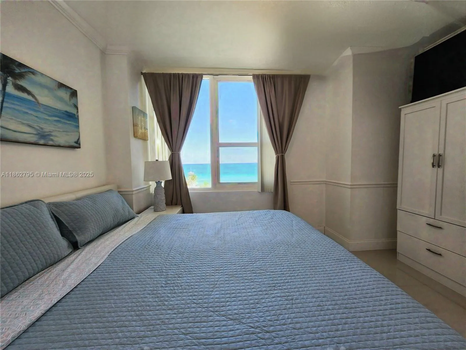 3505 S Ocean Dr, #707