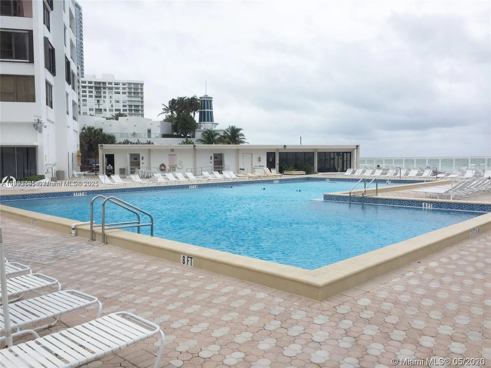 3505 S Ocean Dr, #707