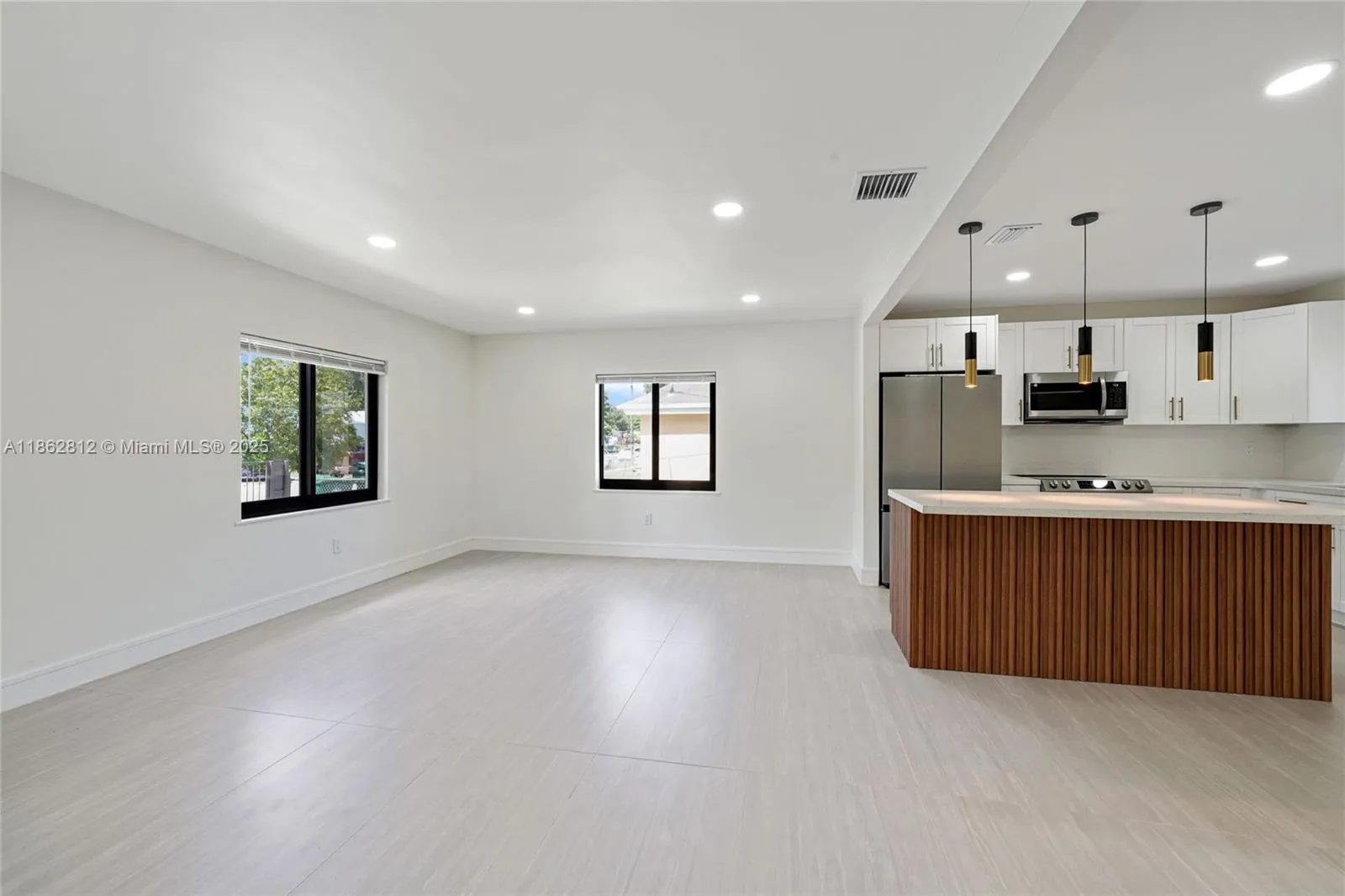 1321 NW 44th St