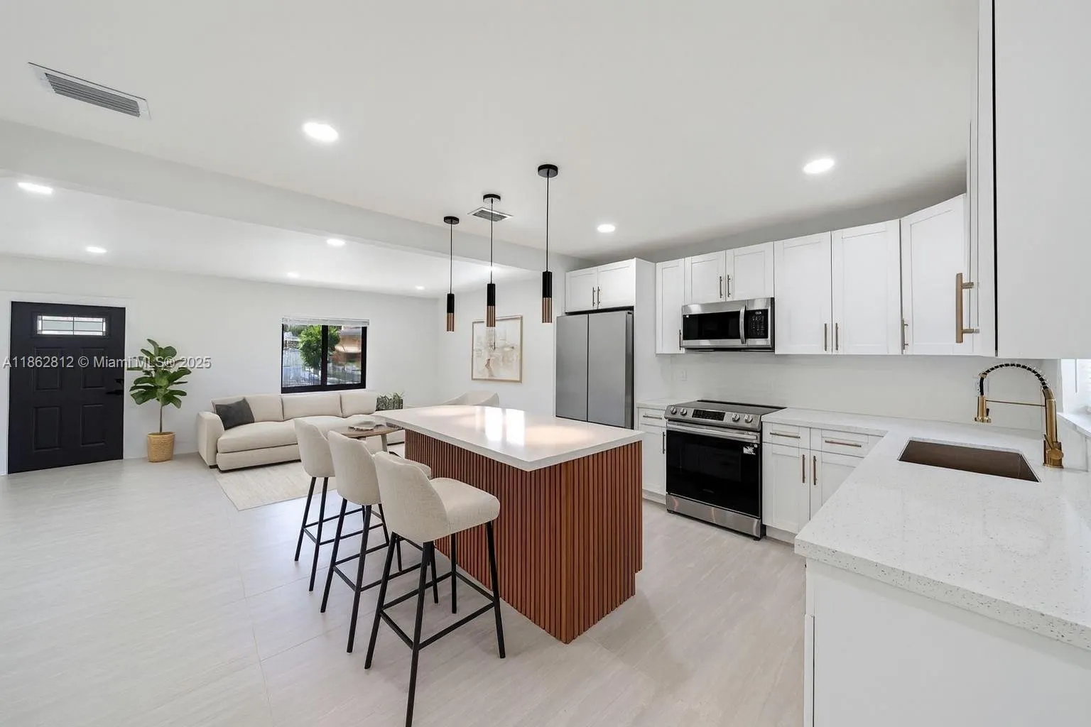 1321 NW 44th St