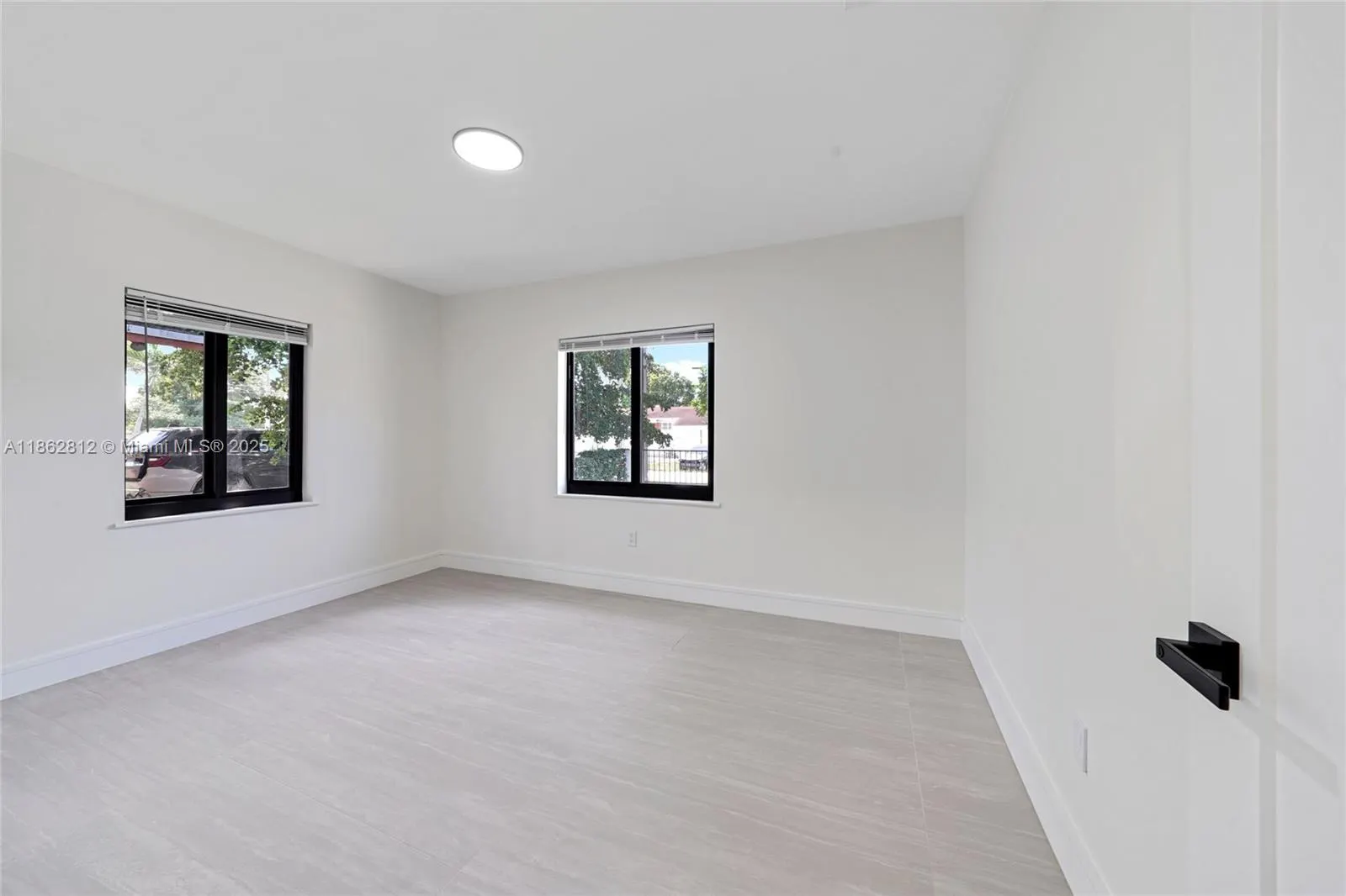 1321 NW 44th St