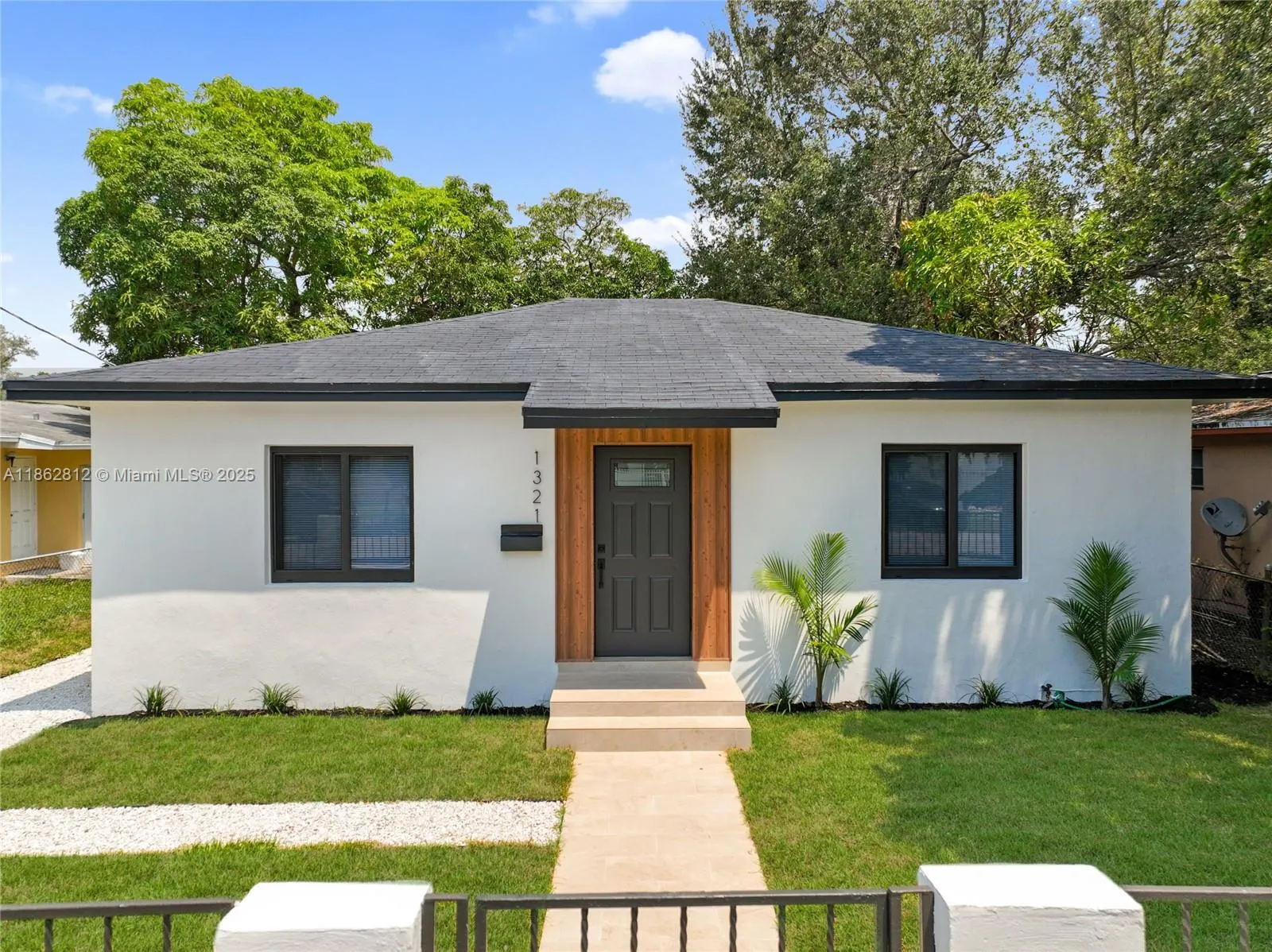 1321 NW 44th St