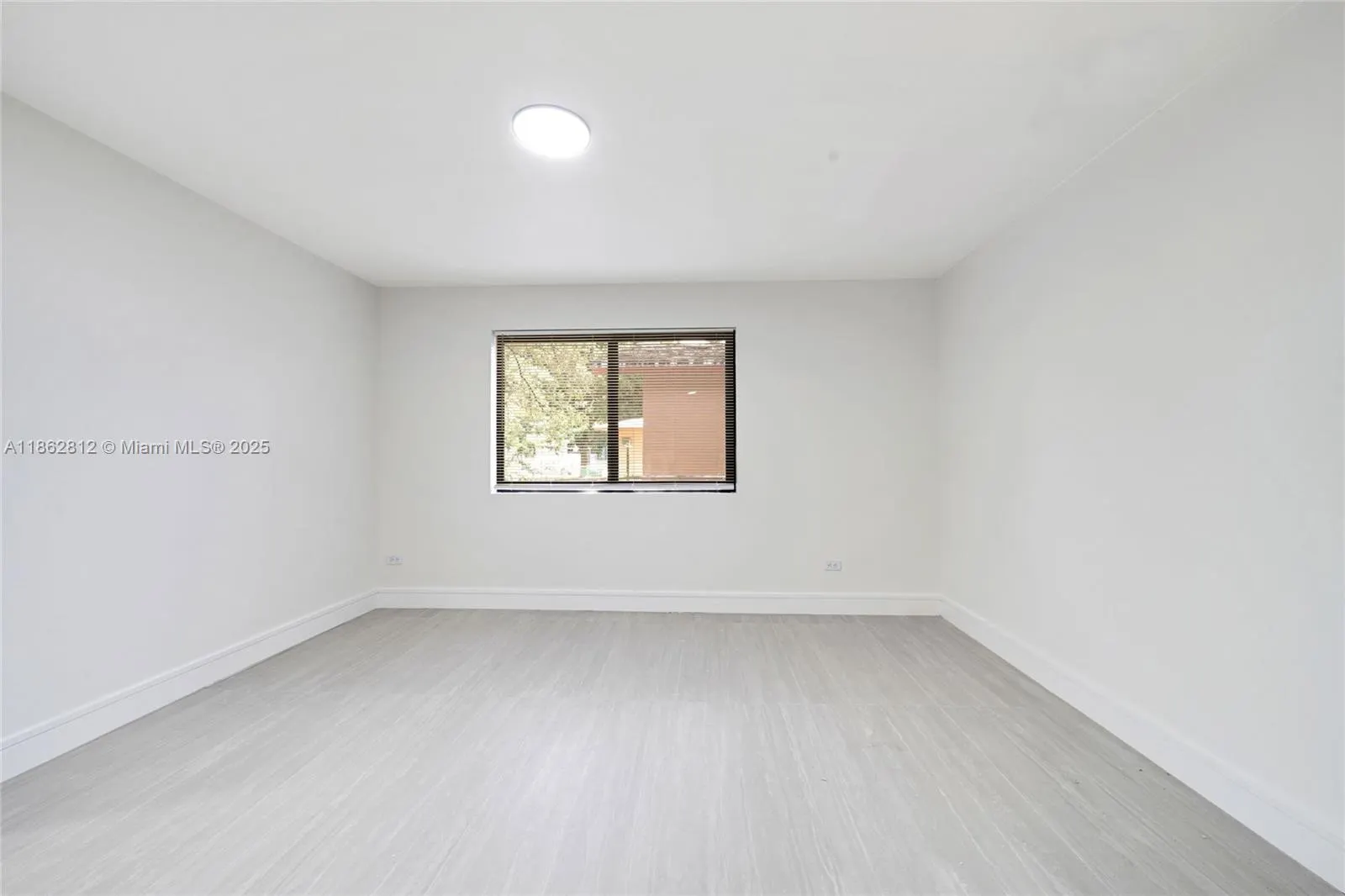 1321 NW 44th St