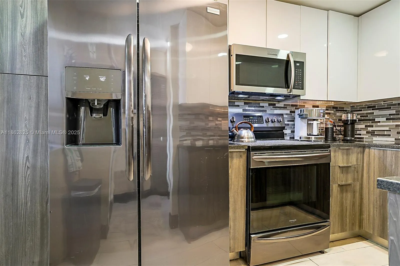 1705 W 57th St, #506