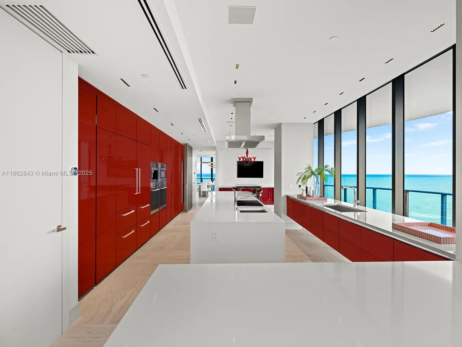 19575 Collins Ave, #9