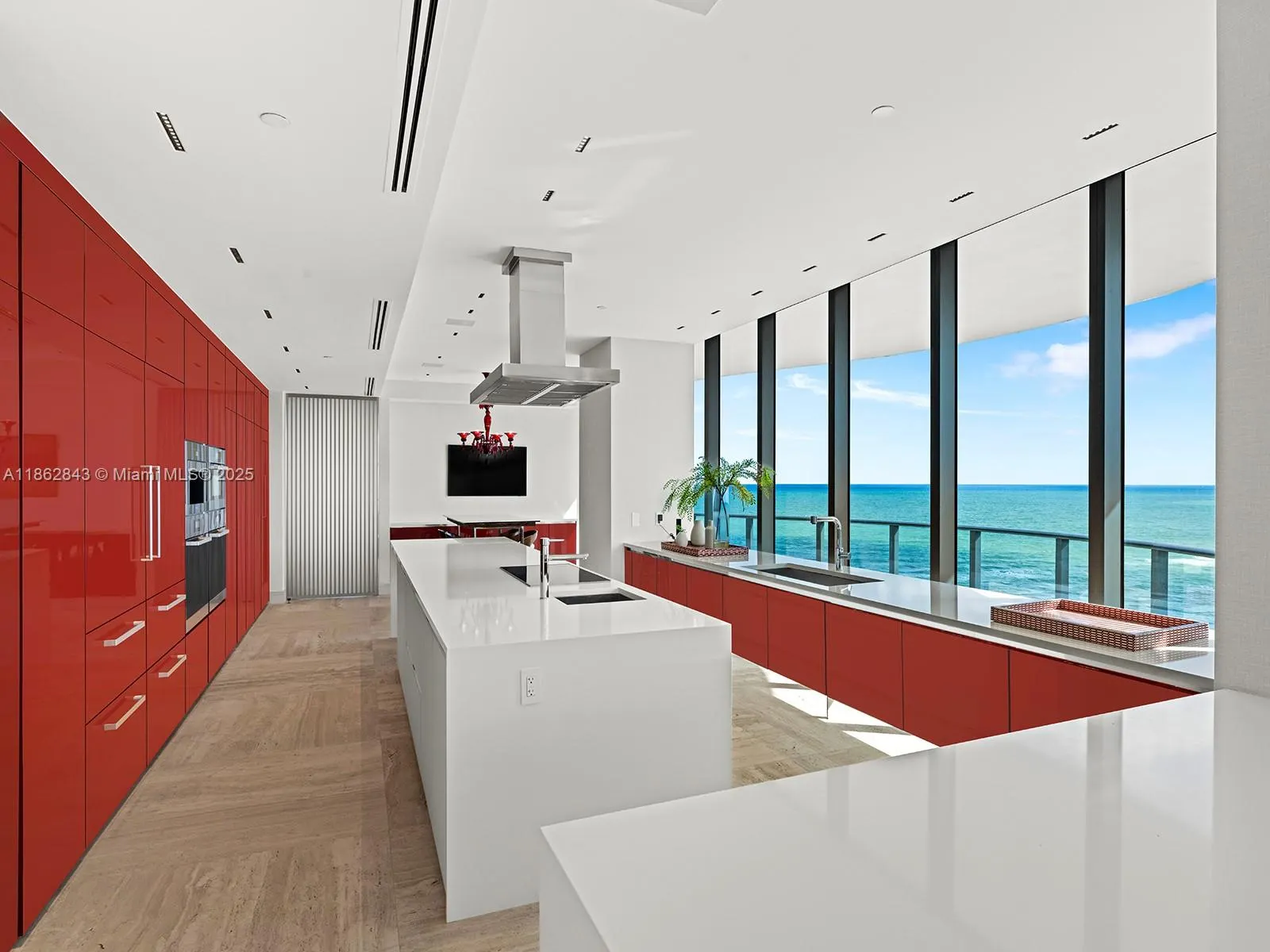 19575 Collins Ave, #9