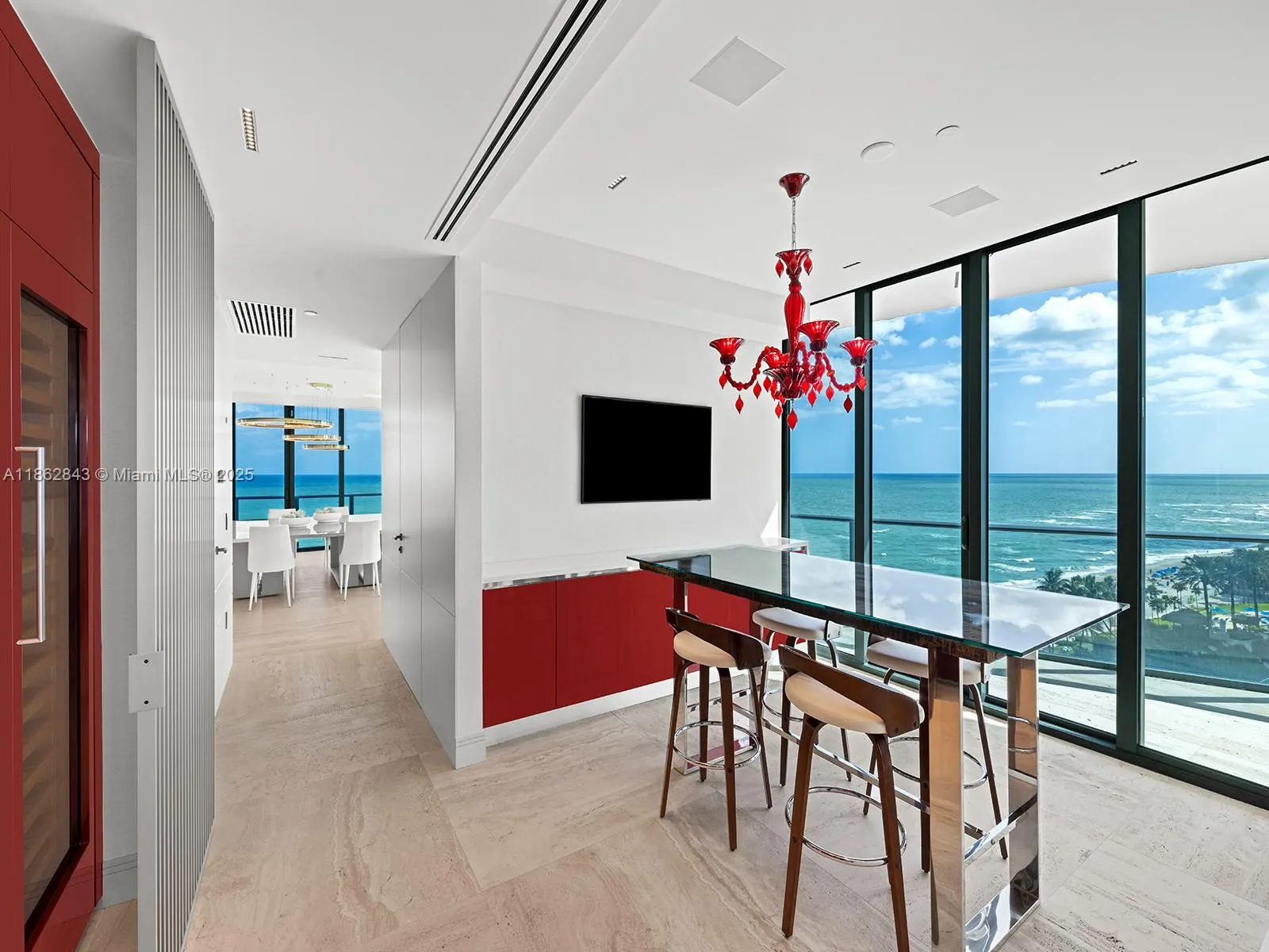 19575 Collins Ave, #9