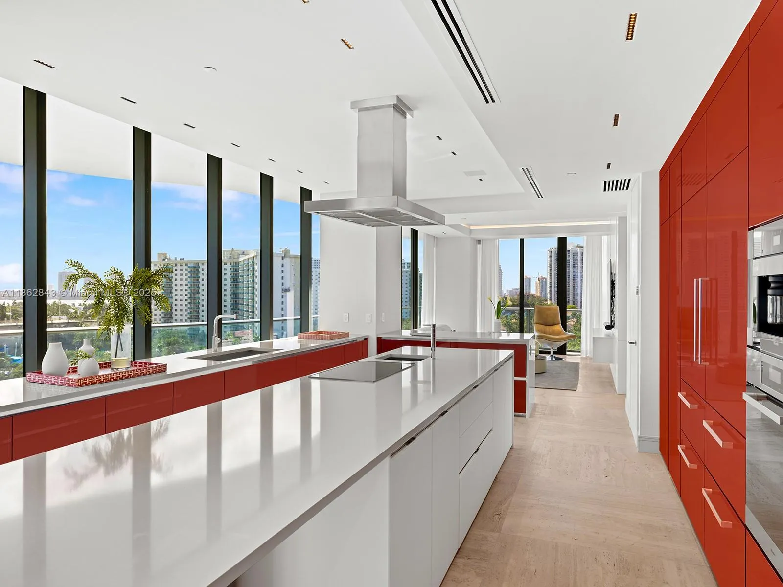 19575 Collins Ave, #9