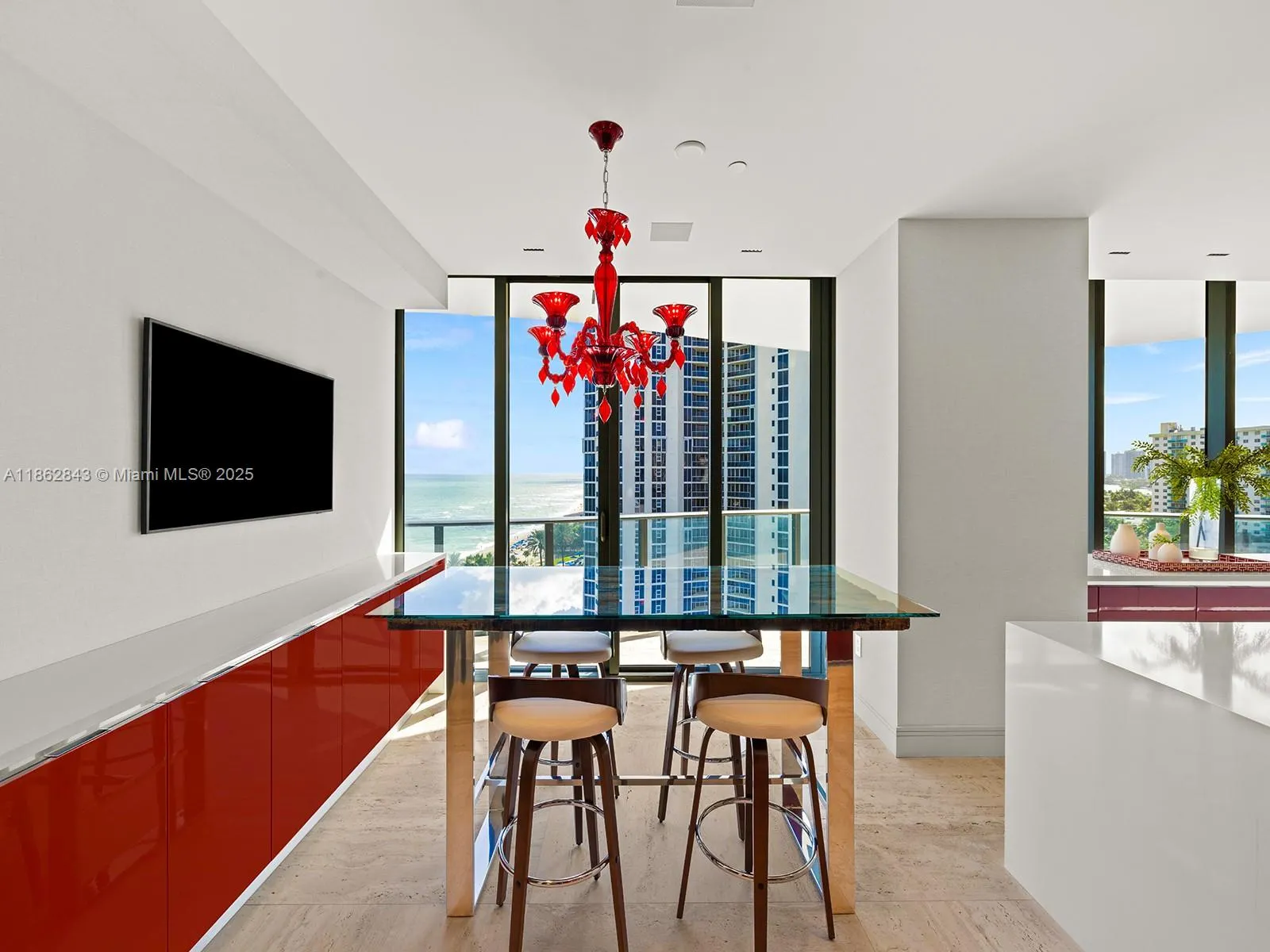 19575 Collins Ave, #9