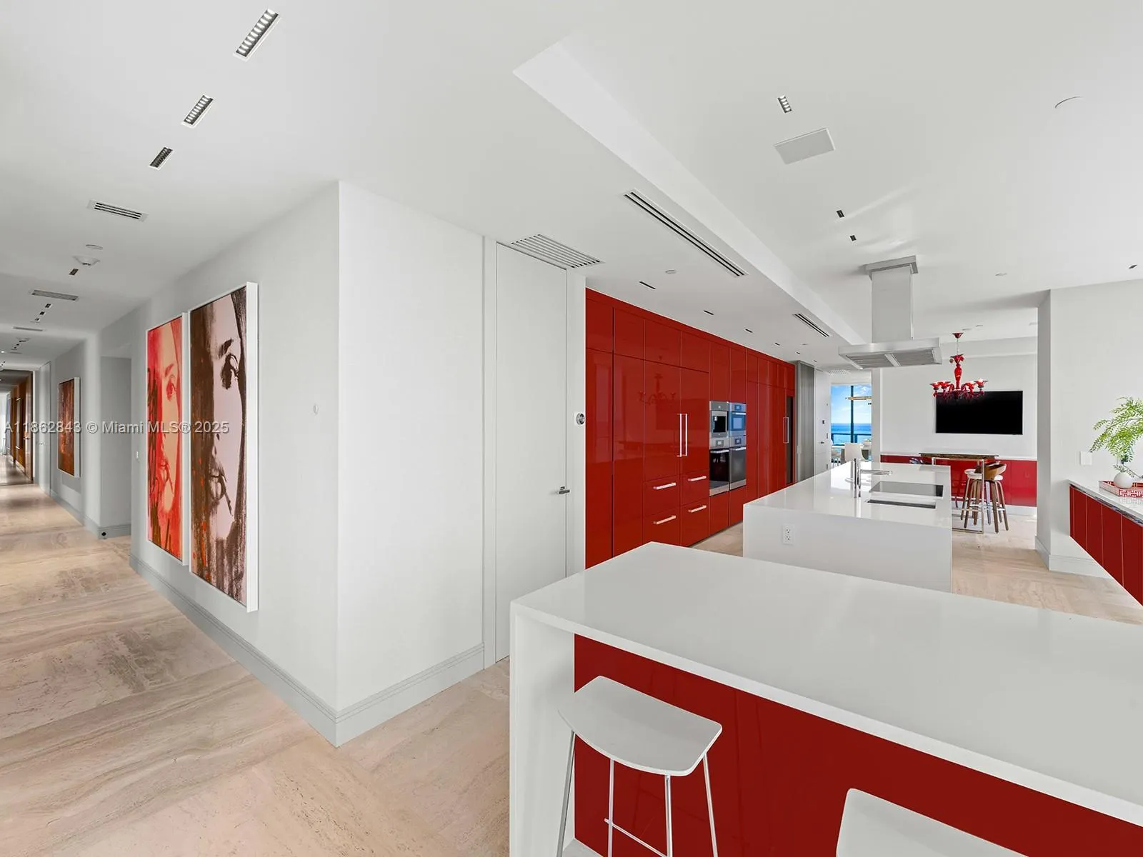 19575 Collins Ave, #9