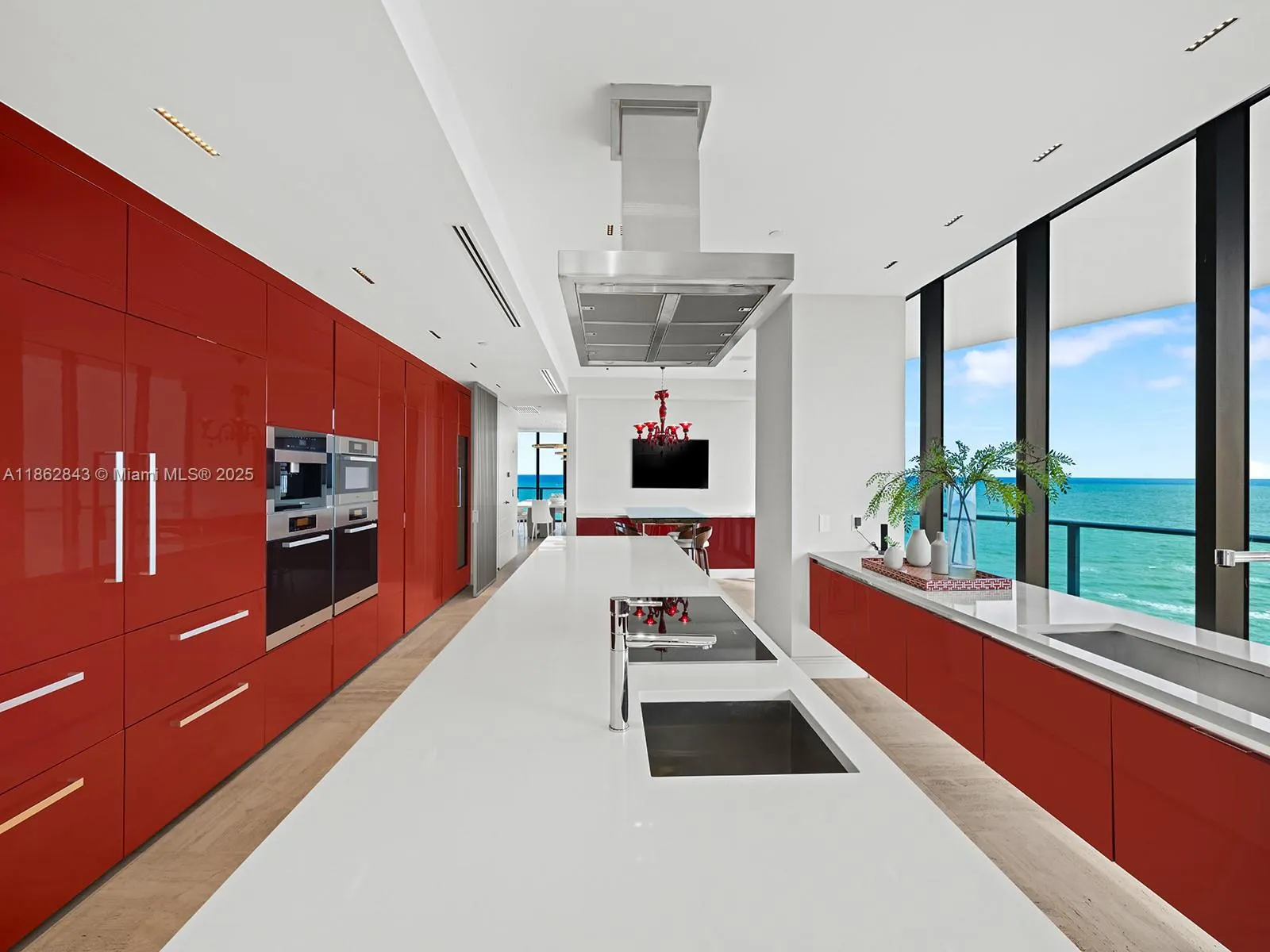19575 Collins Ave, #9
