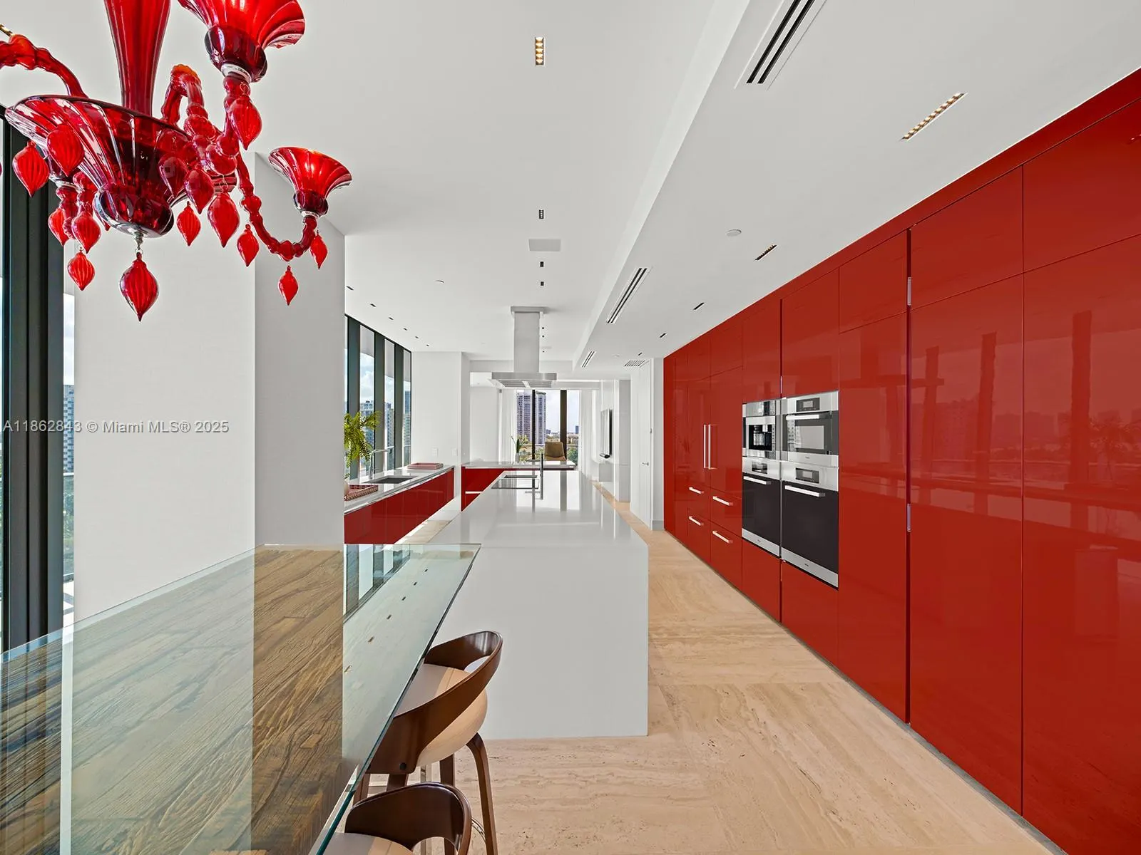 19575 Collins Ave, #9