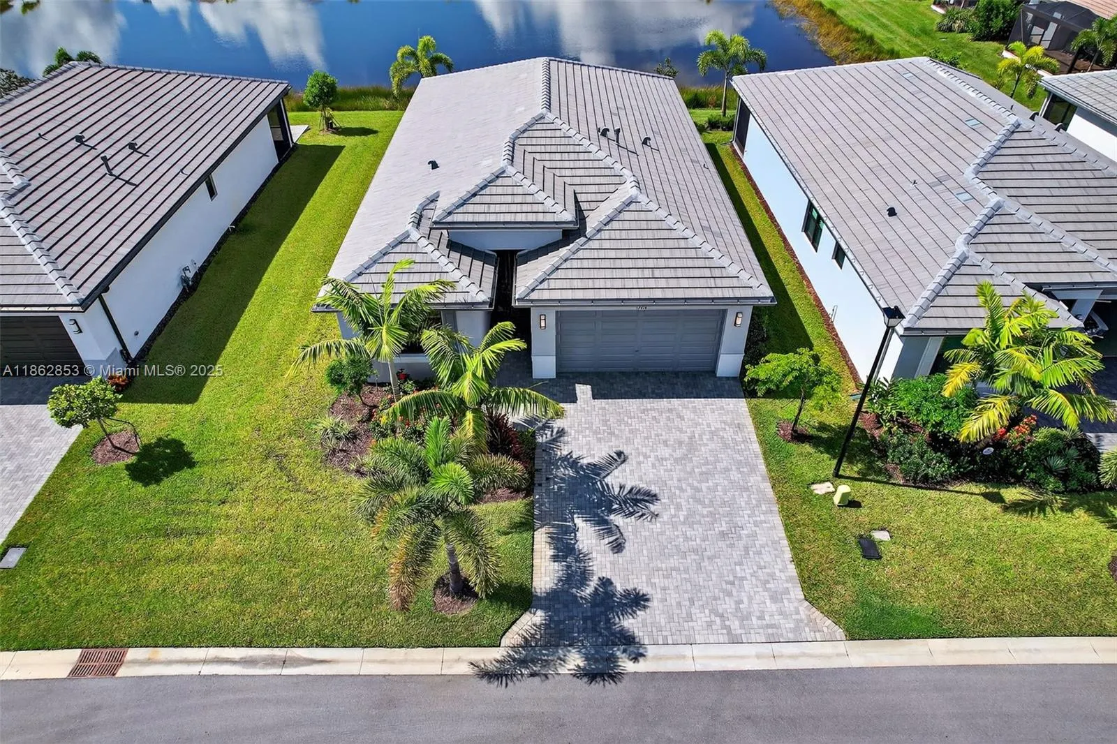 12014 SW Old Stream Ln