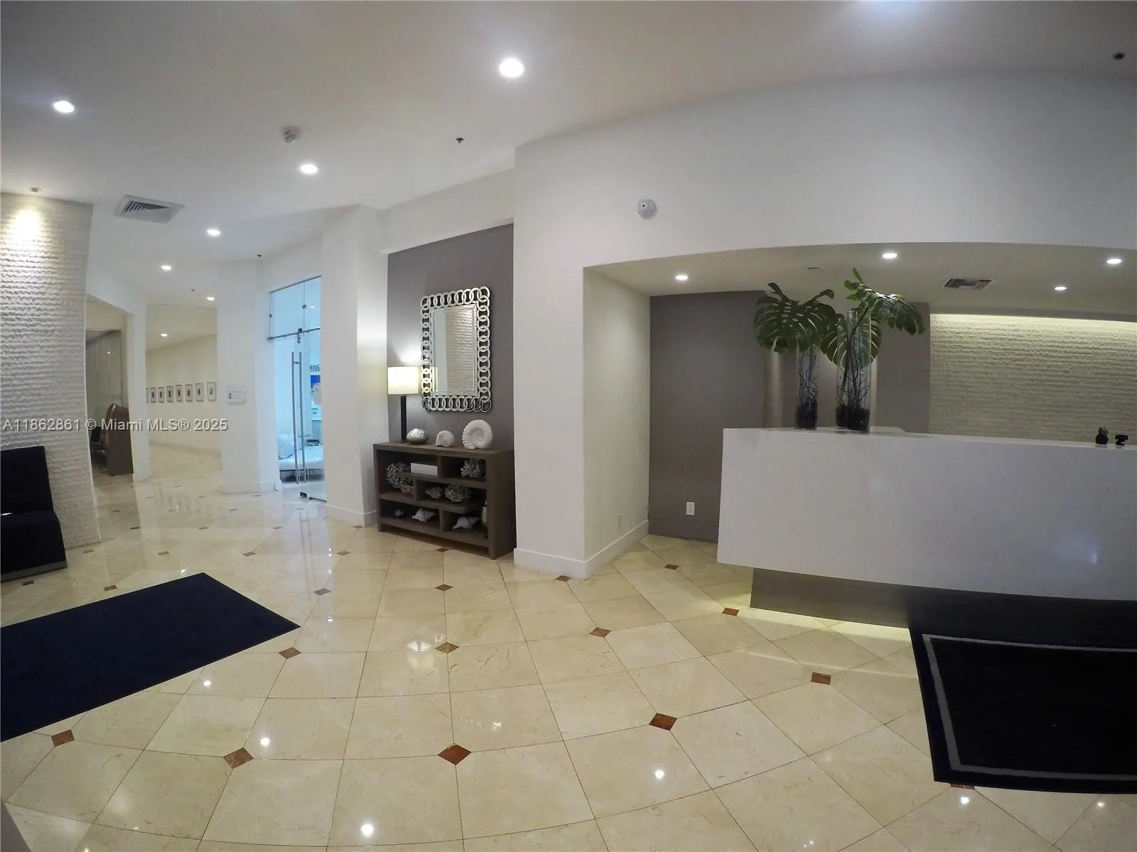 100 Lincoln Rd, #1405