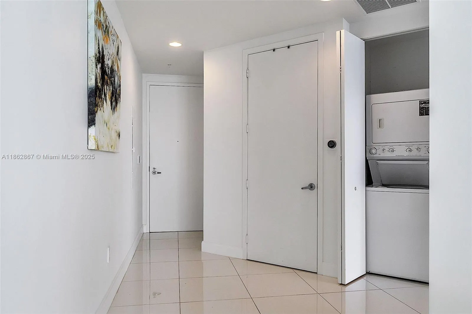 18201 Collins Ave, #4109A