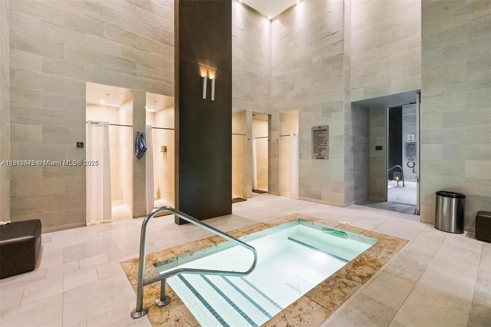 1800 S Ocean Dr, #1909