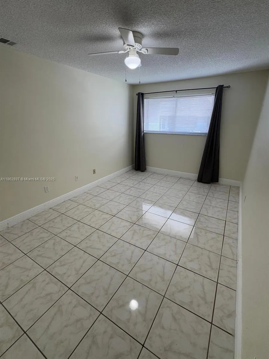 9707 Hammocks Blvd, #205