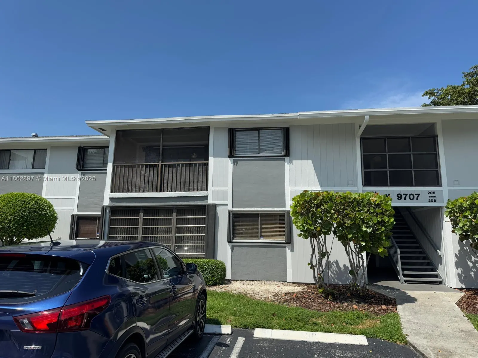 9707 Hammocks Blvd, #205