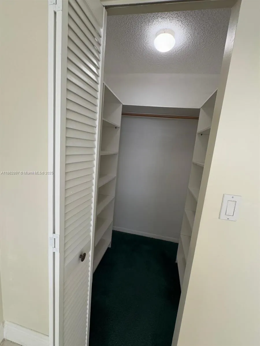 9707 Hammocks Blvd, #205