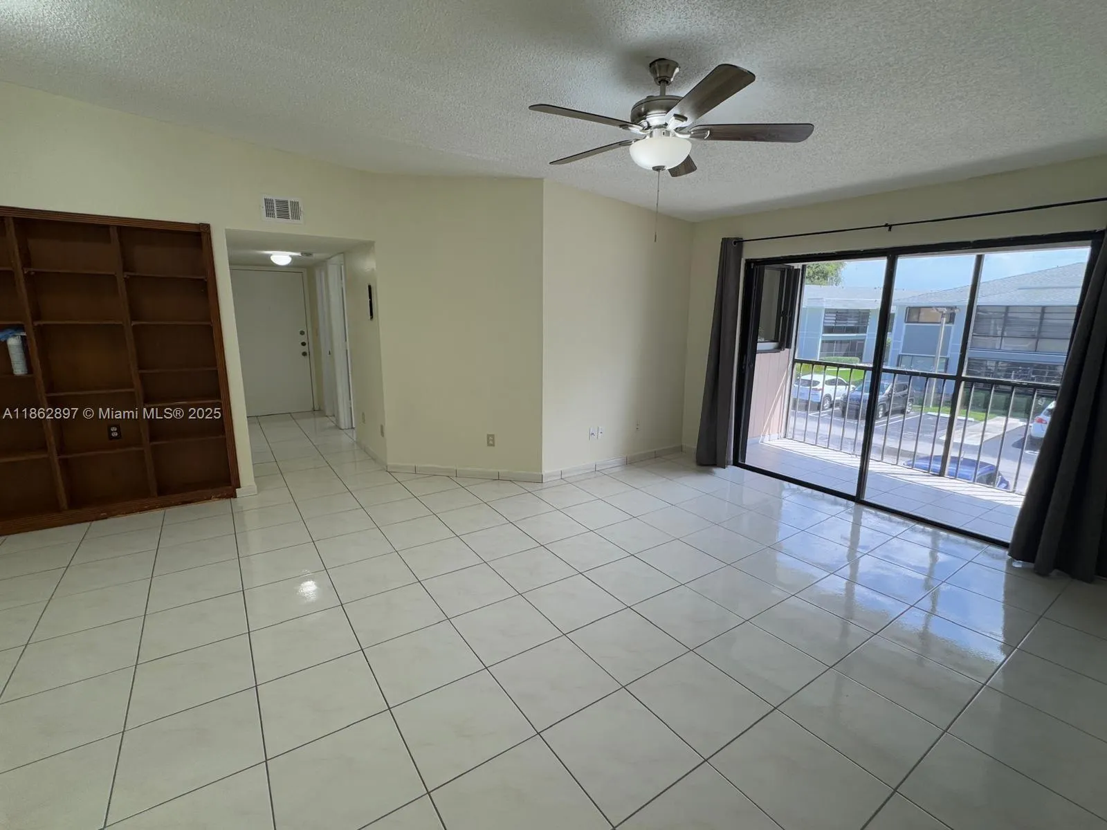 9707 Hammocks Blvd, #205