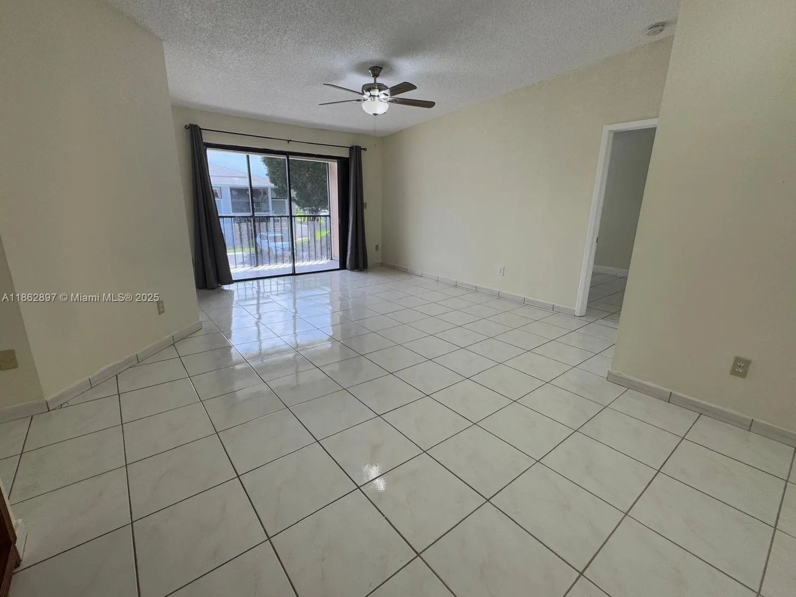9707 Hammocks Blvd, #205
