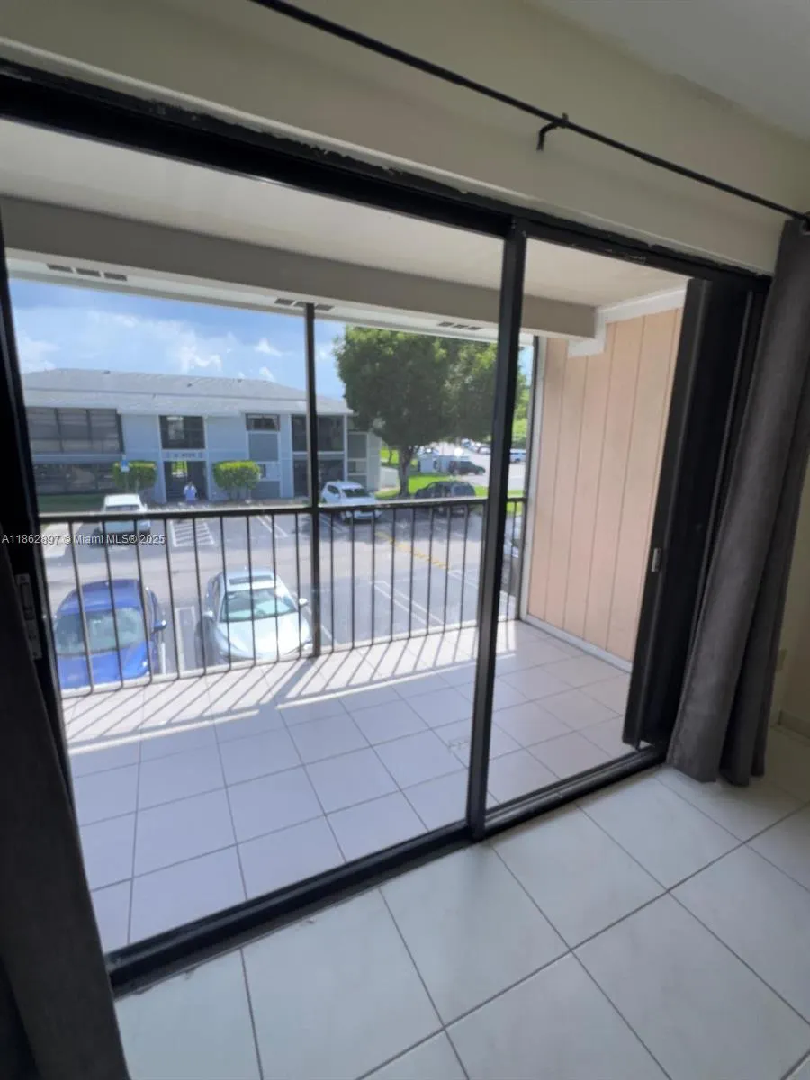 9707 Hammocks Blvd, #205