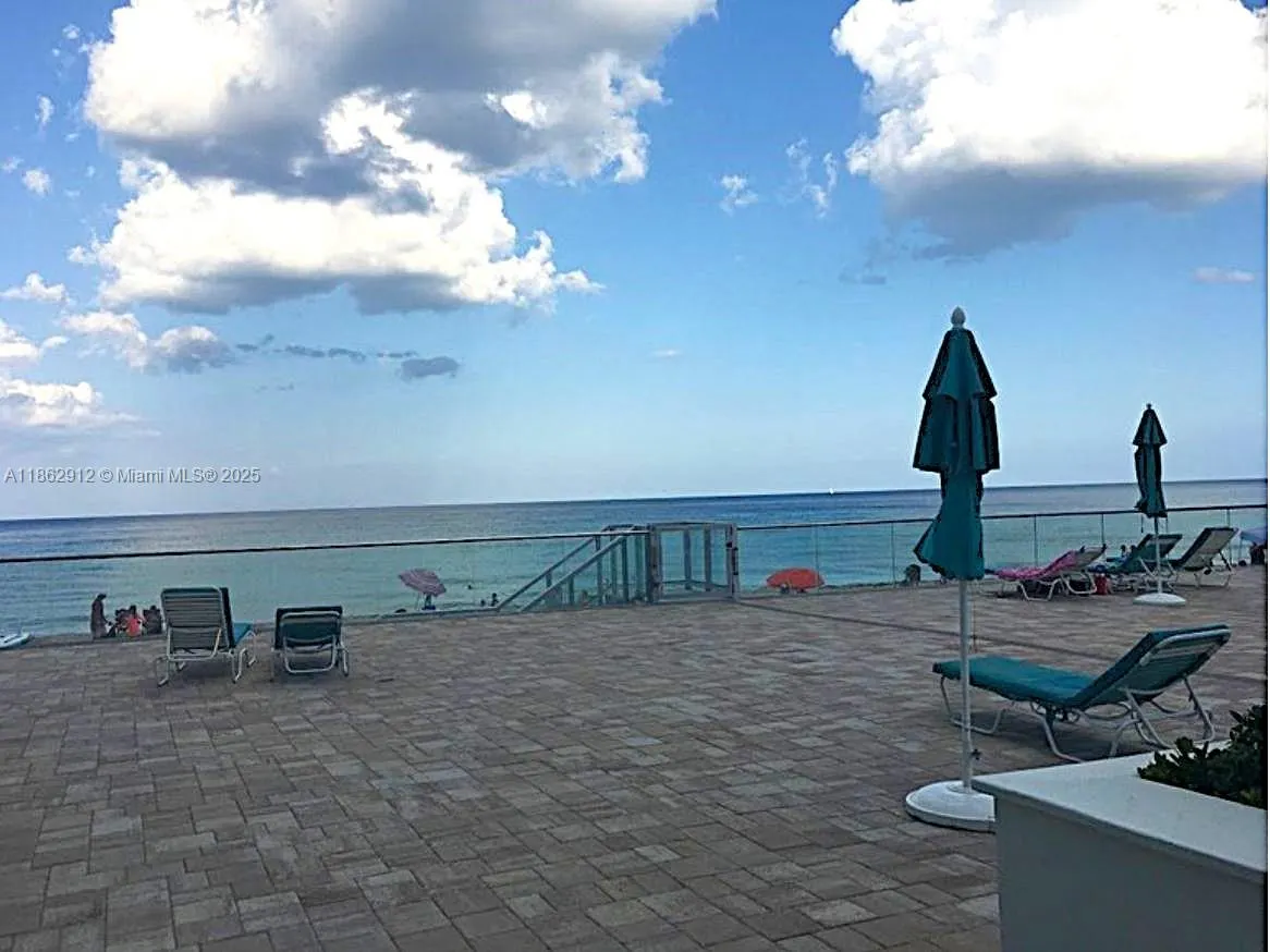 3725 S Ocean Dr, #1221