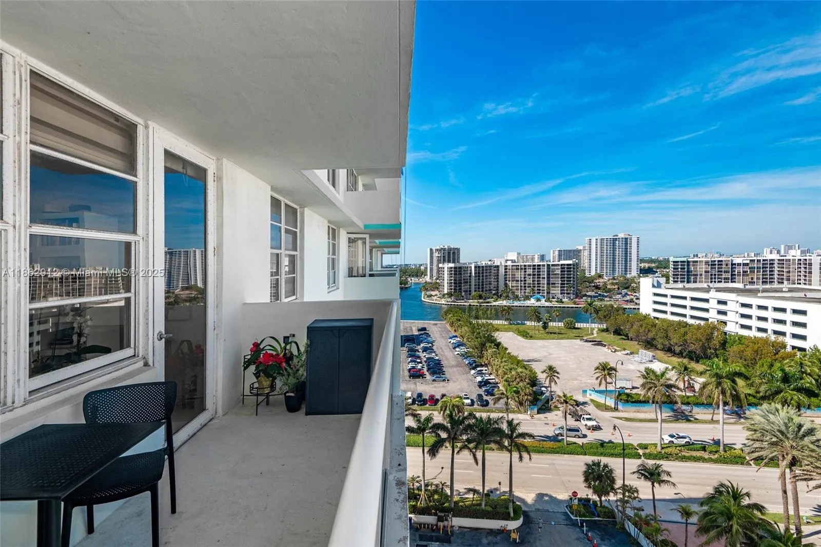 3725 S Ocean Dr, #1221