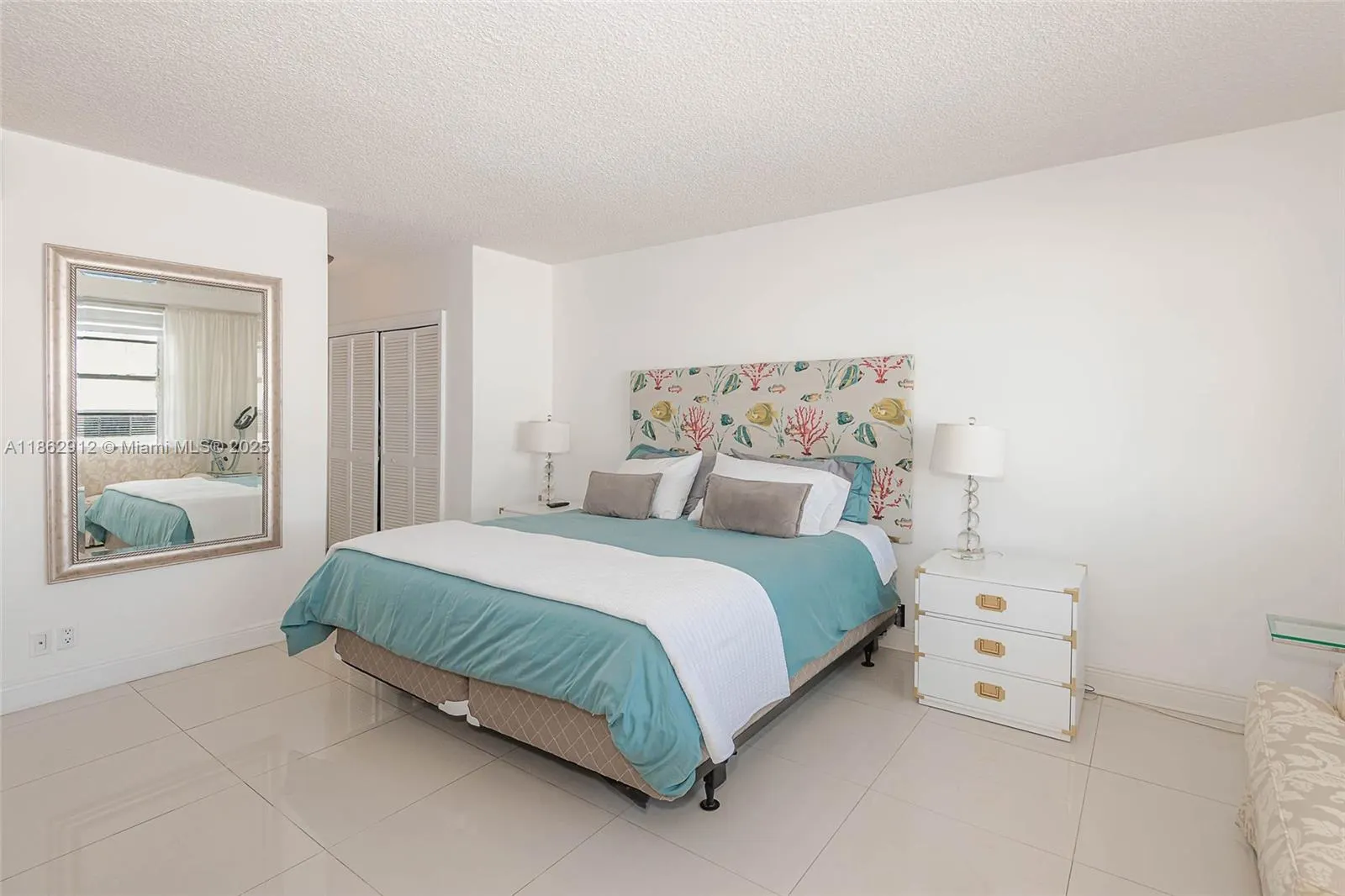 3725 S Ocean Dr, #1221