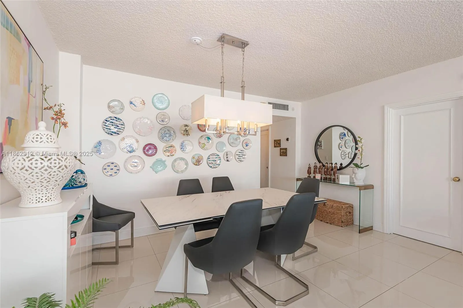 3725 S Ocean Dr, #1221