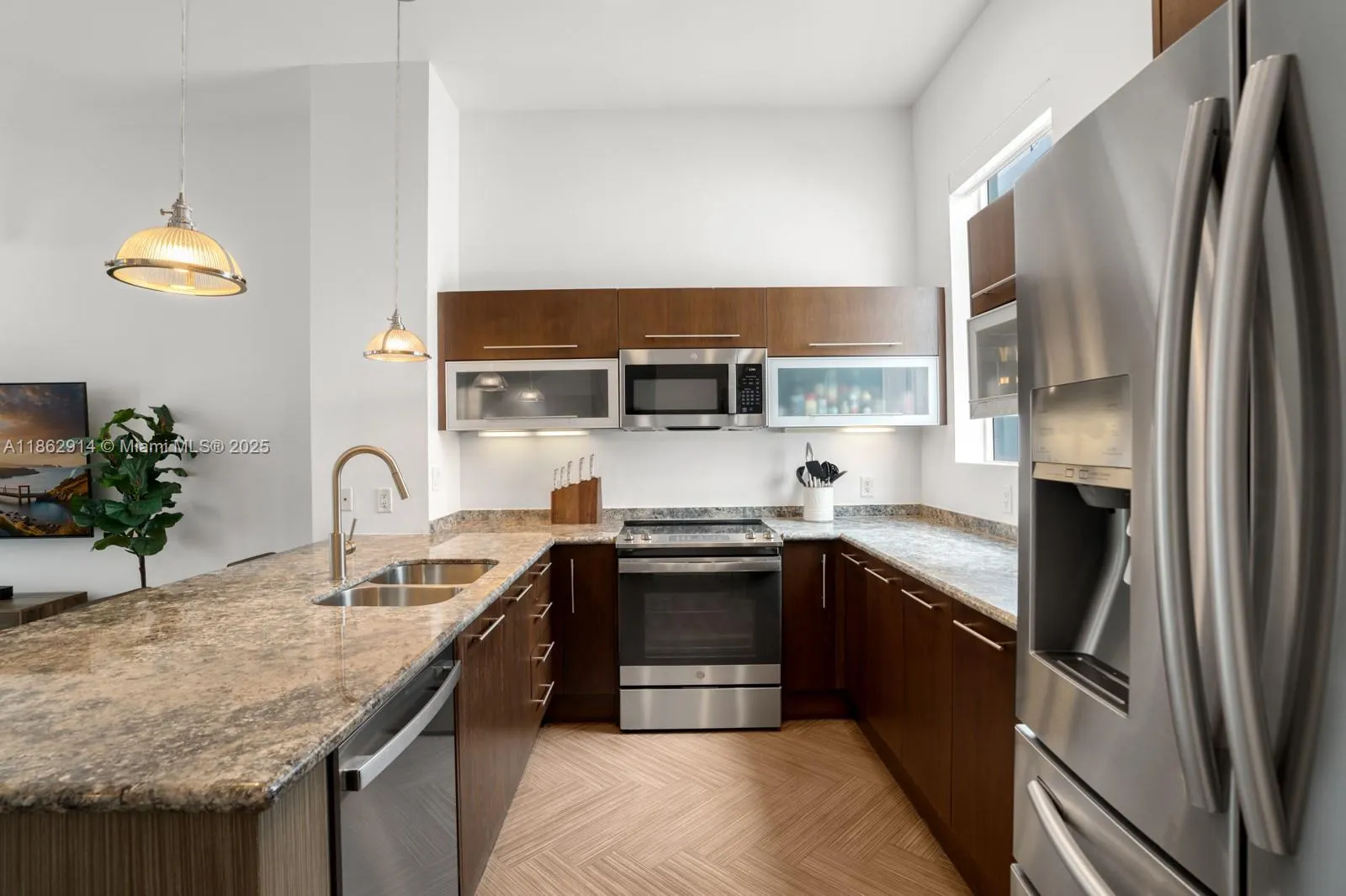 315 NE 7 ST, #315