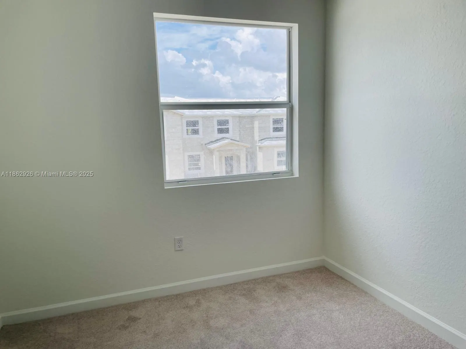 160 SE 10th Ave, #0